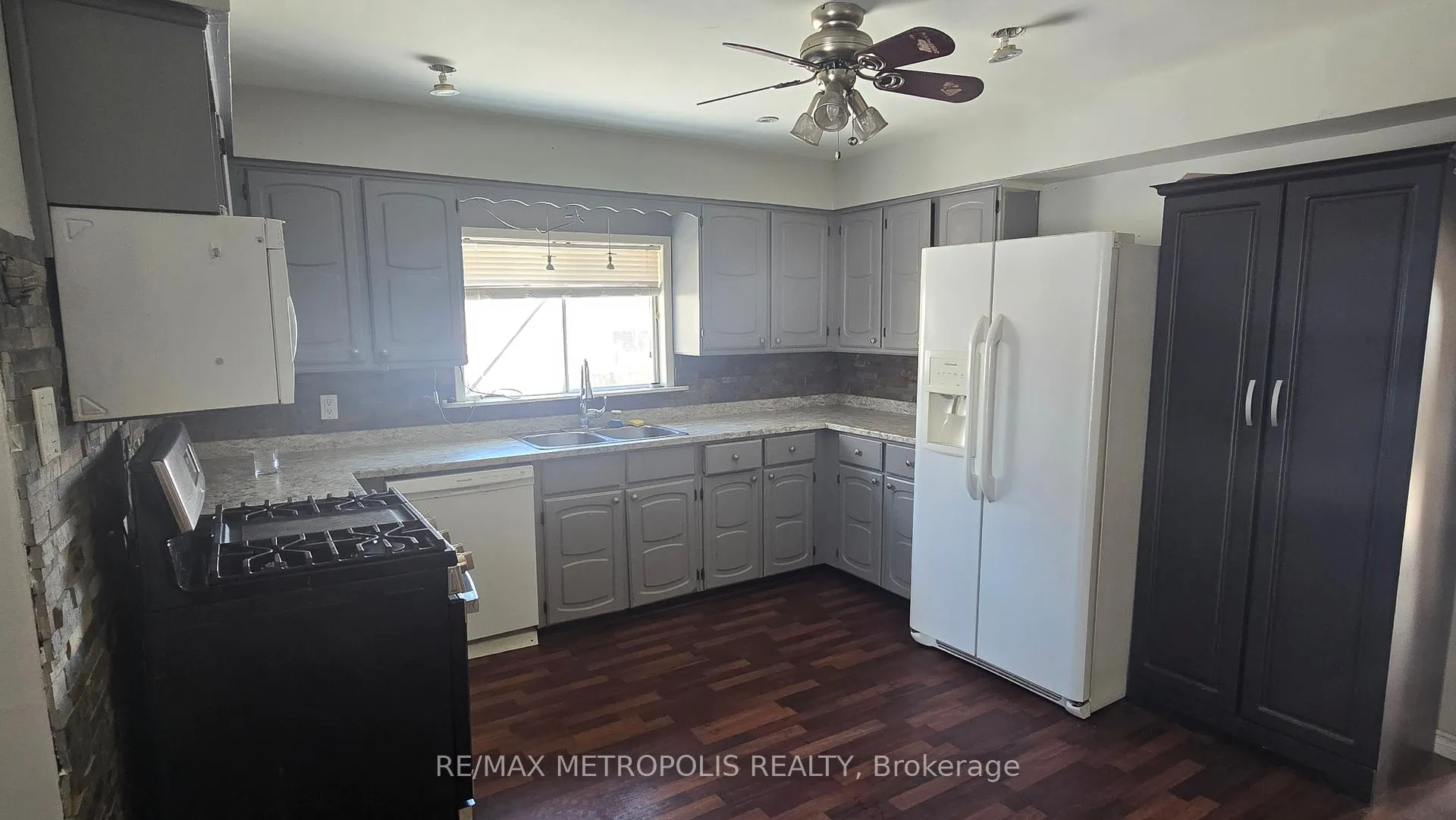 Photo 8 of 286 Olive Avenue, Oshawa, Central — HOMEH