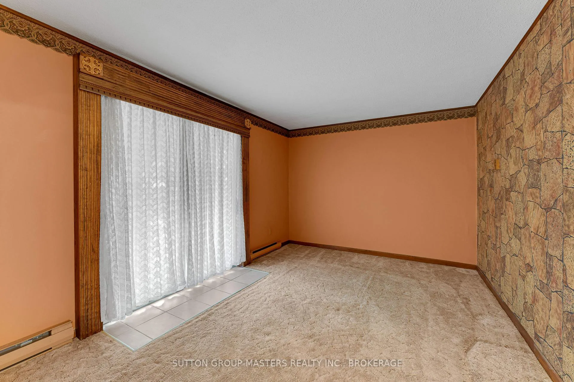 Photo 6 of 306 Forsyth Street, Gananoque — HOMEH