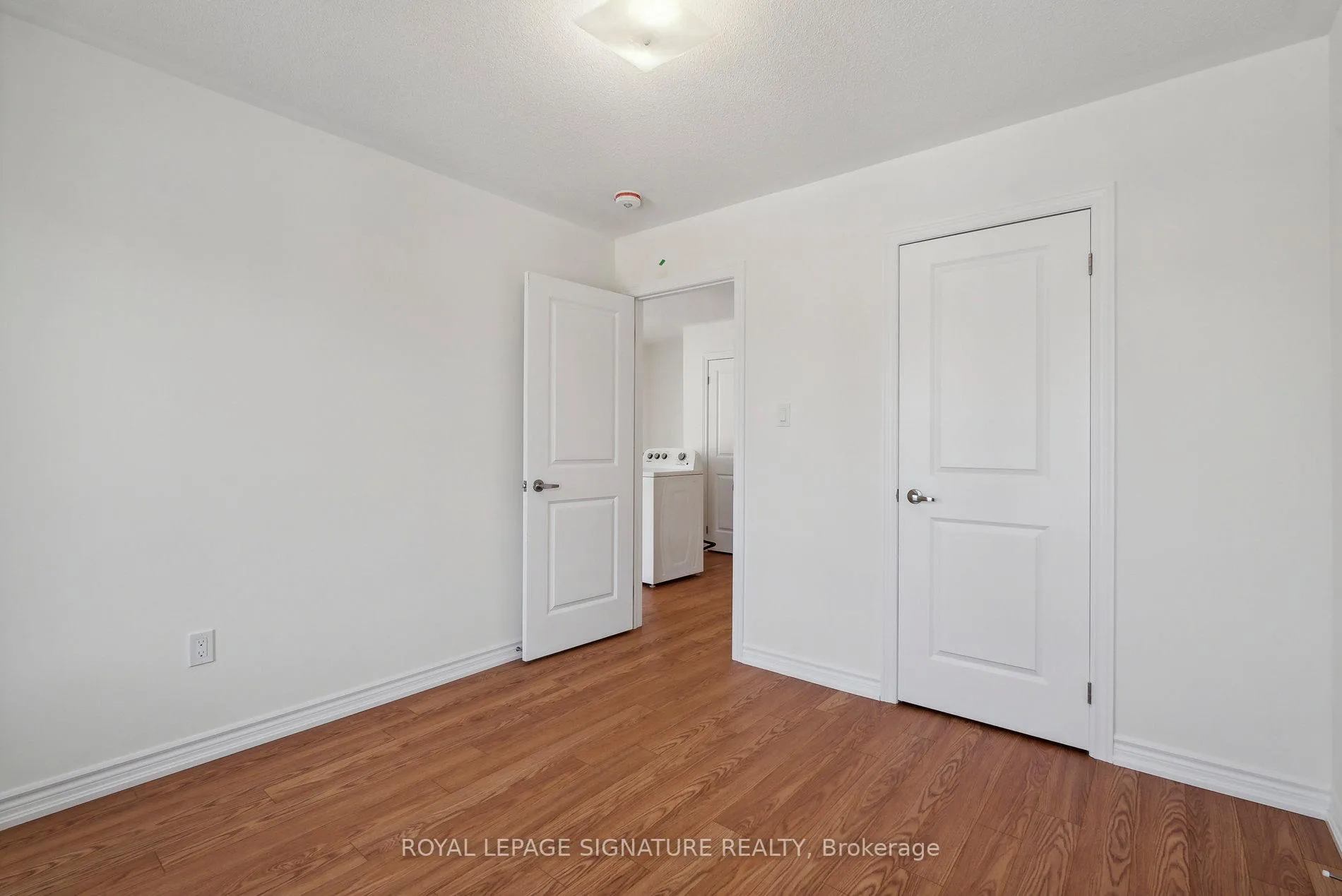 Photo 19 of 48 Durham Avenue, Barrie, Rural Barrie Southwest — HOMEH