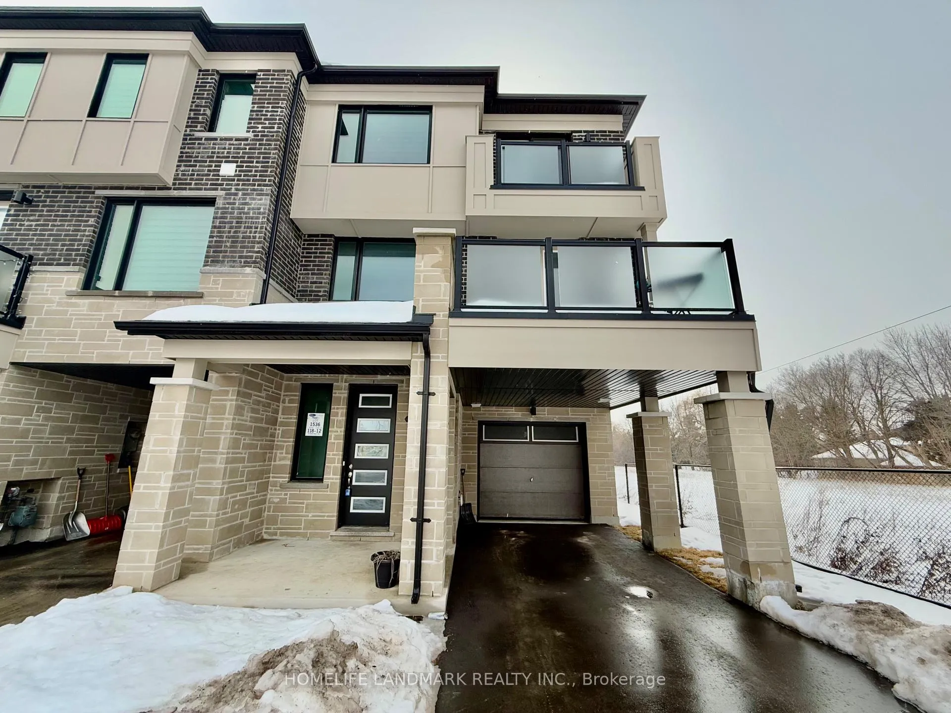 Photo 1 of 43 Thomas Frisby Jr Crescent S, Markham, Victoria Square — HOMEH
