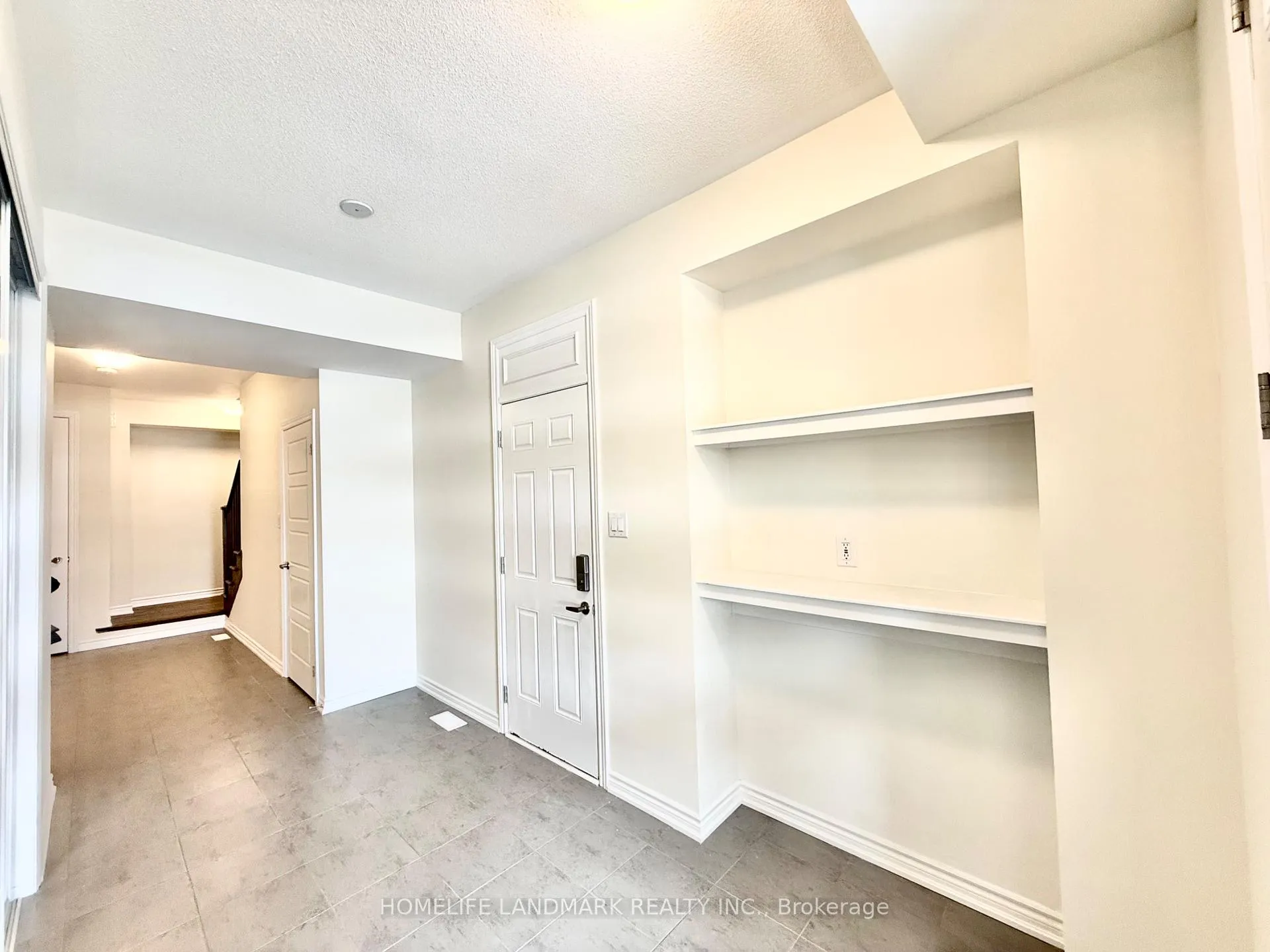 Photo 6 of 43 Thomas Frisby Jr Crescent S, Markham, Victoria Square — HOMEH
