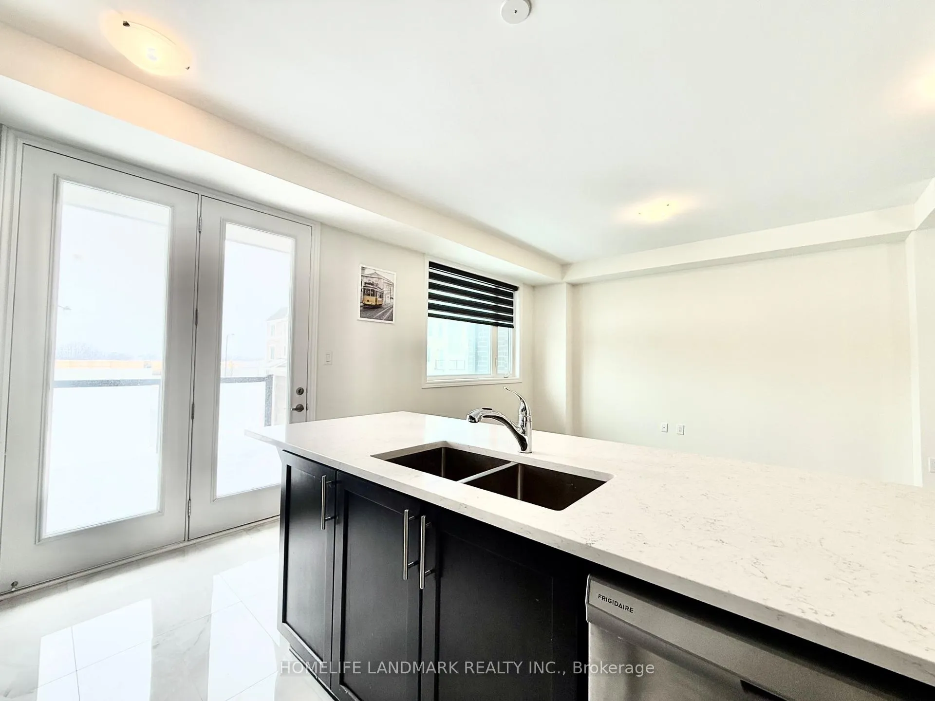 Photo 16 of 43 Thomas Frisby Jr Crescent S, Markham, Victoria Square — HOMEH