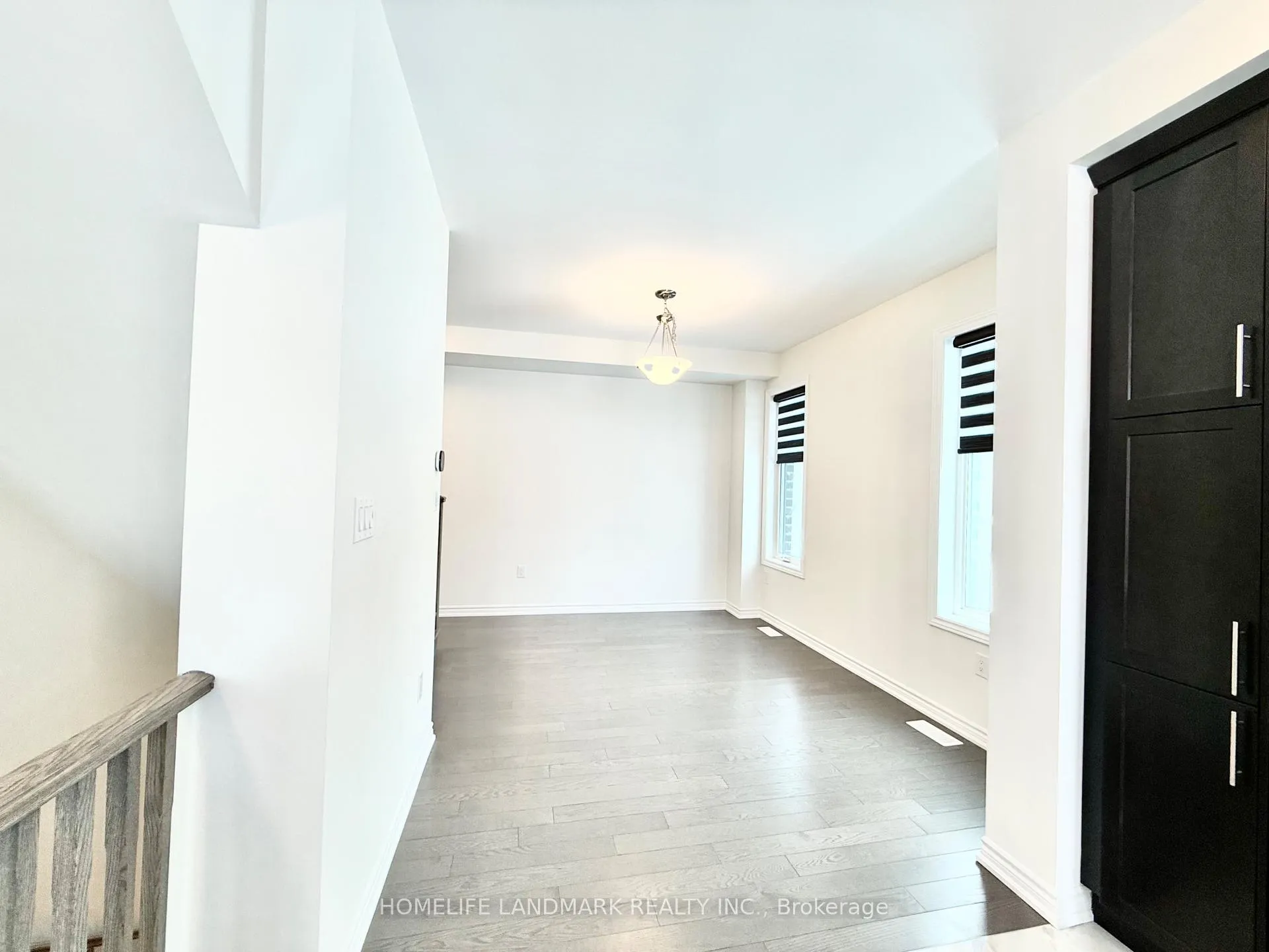 Photo 17 of 43 Thomas Frisby Jr Crescent S, Markham, Victoria Square — HOMEH
