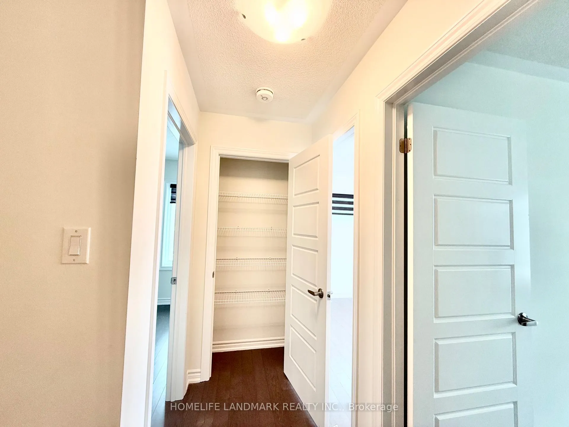 Photo 29 of 43 Thomas Frisby Jr Crescent S, Markham, Victoria Square — HOMEH