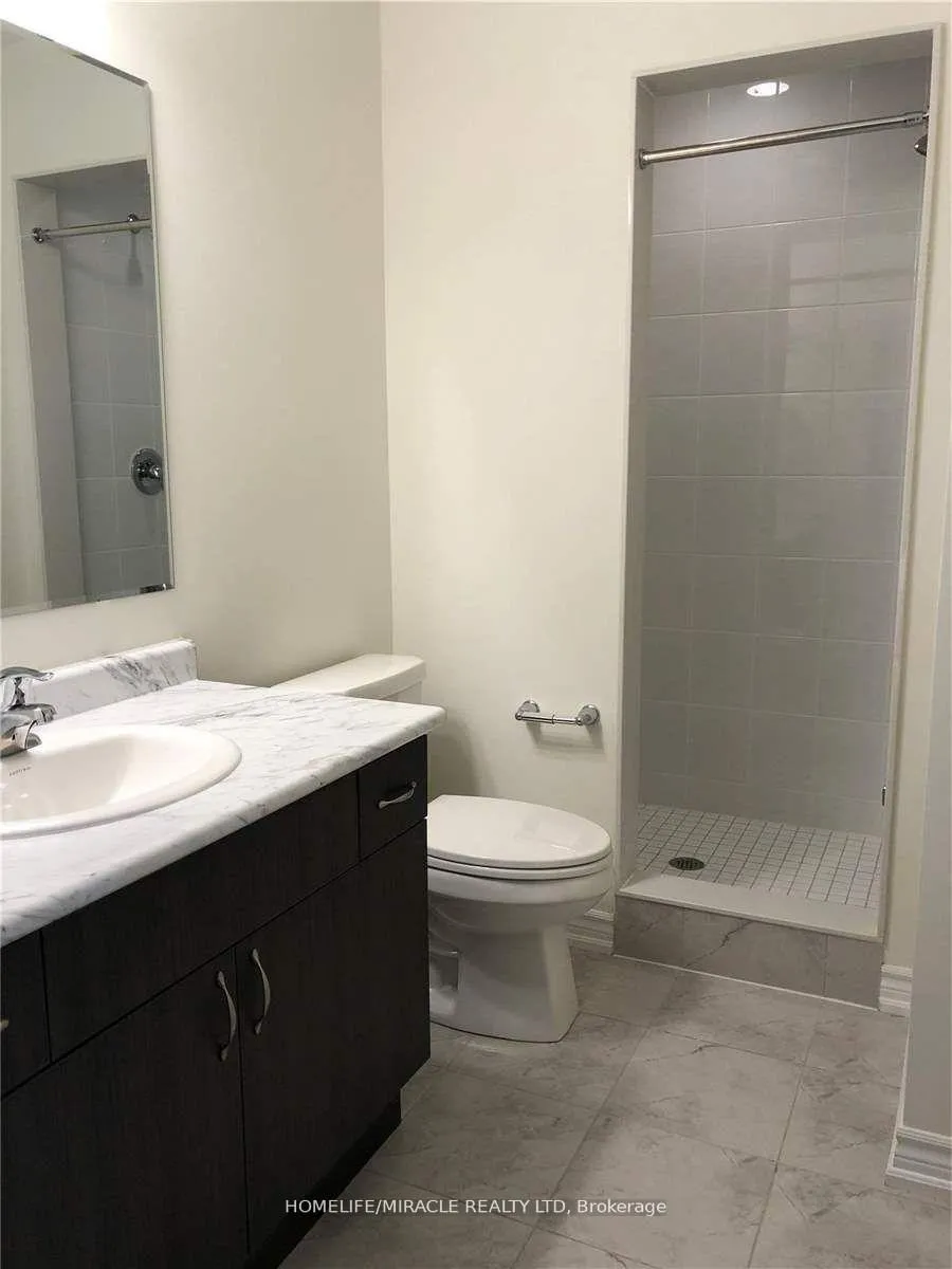 Photo 4 of 33 Bluegill Crescent, Whitby, Lynde Creek — HOMEH