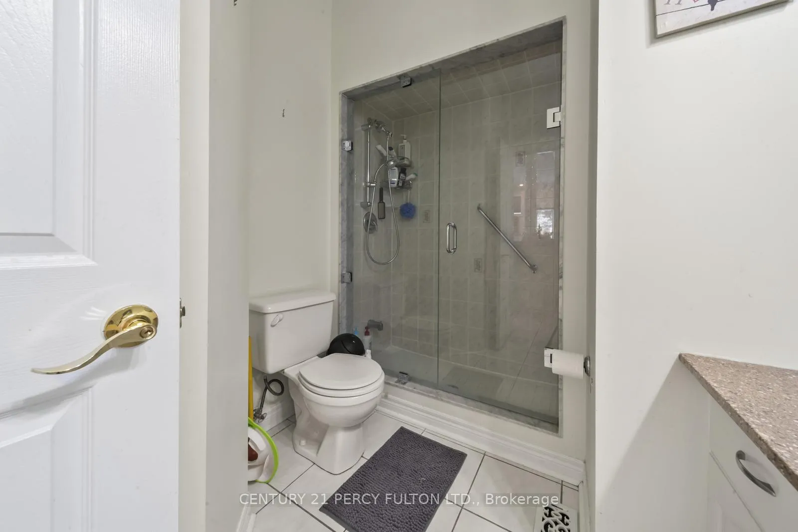 Photo 36 of Unit Upper, 121 Whitburn Street, Whitby, Williamsburg — HOMEH