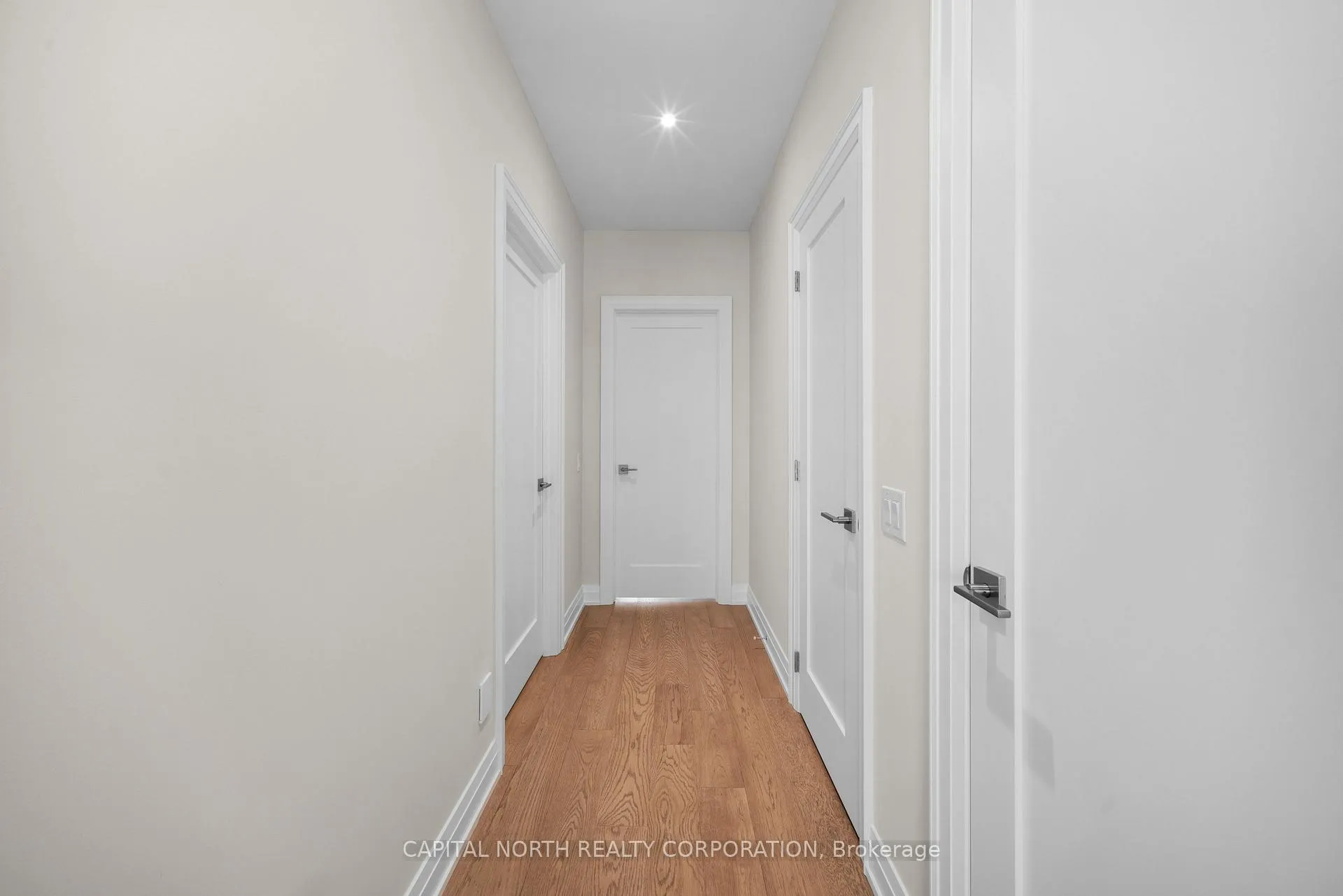 Photo 18 of 152 Adario Crescent, Vaughan, Vellore Village — HOMEH