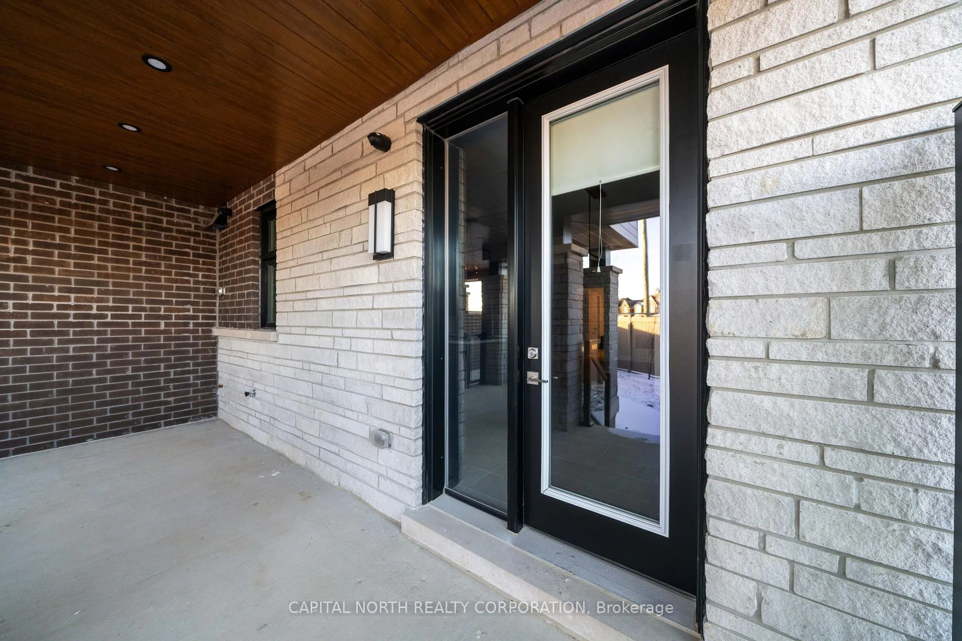 Photo 35 of 152 Adario Crescent, Vaughan, Vellore Village — HOMEH