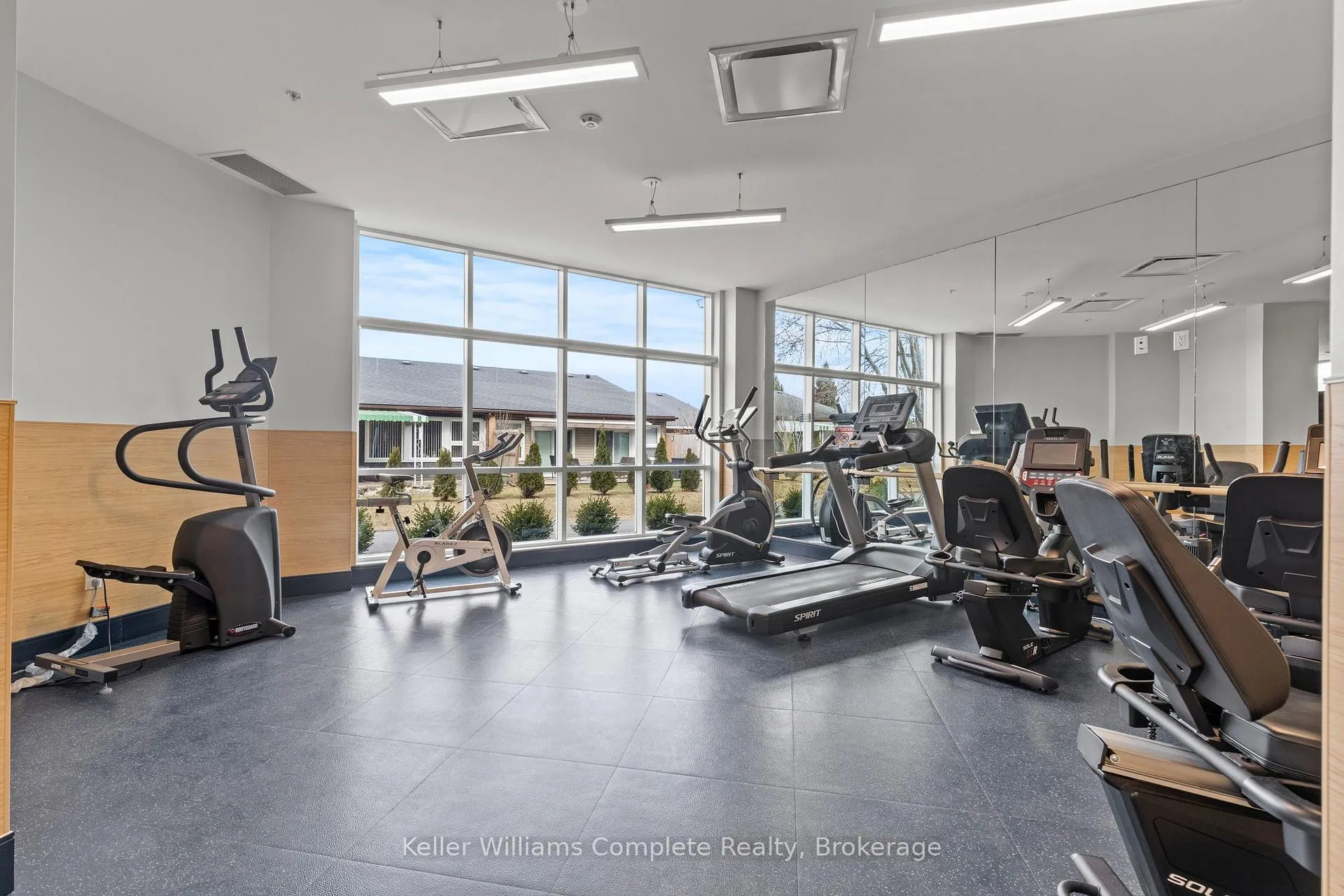 Photo 16 of 12 Nolan Trail, Hamilton, Kennedy — HOMEH