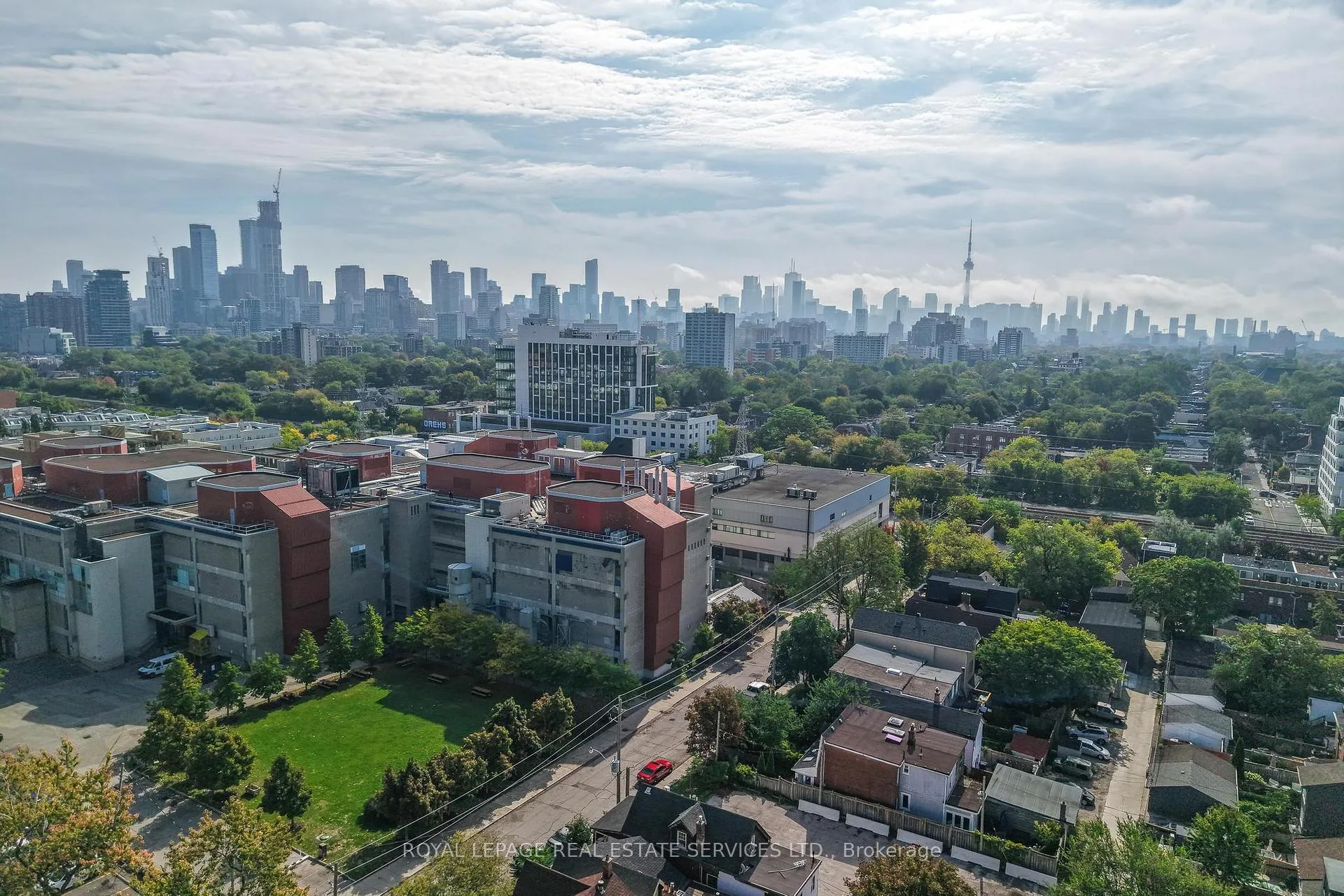 Photo 36 of 618 Davenport Road, Toronto, Casa Loma — HOMEH