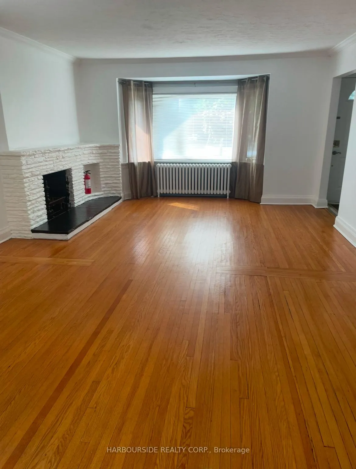 Photo 5 of 184 Hopedale Avenue, Toronto, East York — HOMEH