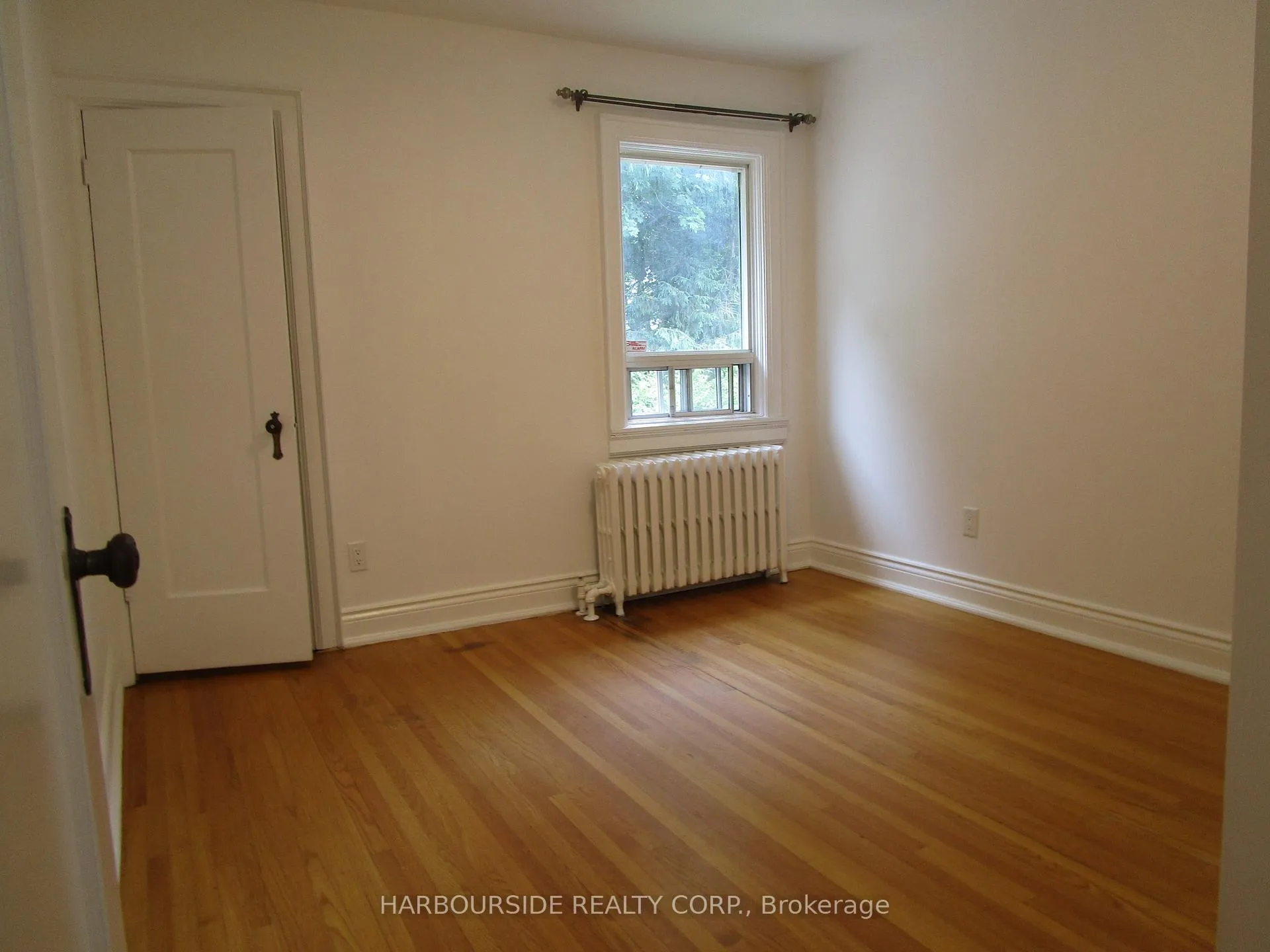 Photo 8 of 184 Hopedale Avenue, Toronto, East York — HOMEH