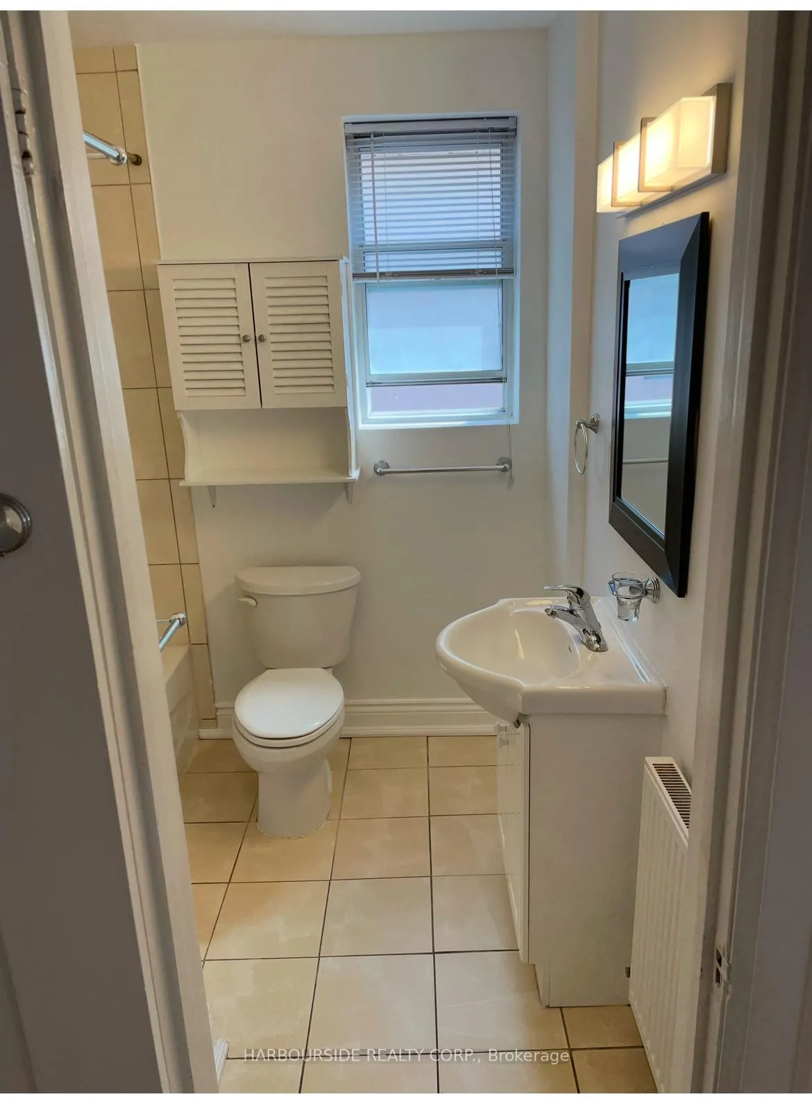 Photo 10 of 184 Hopedale Avenue, Toronto, East York — HOMEH