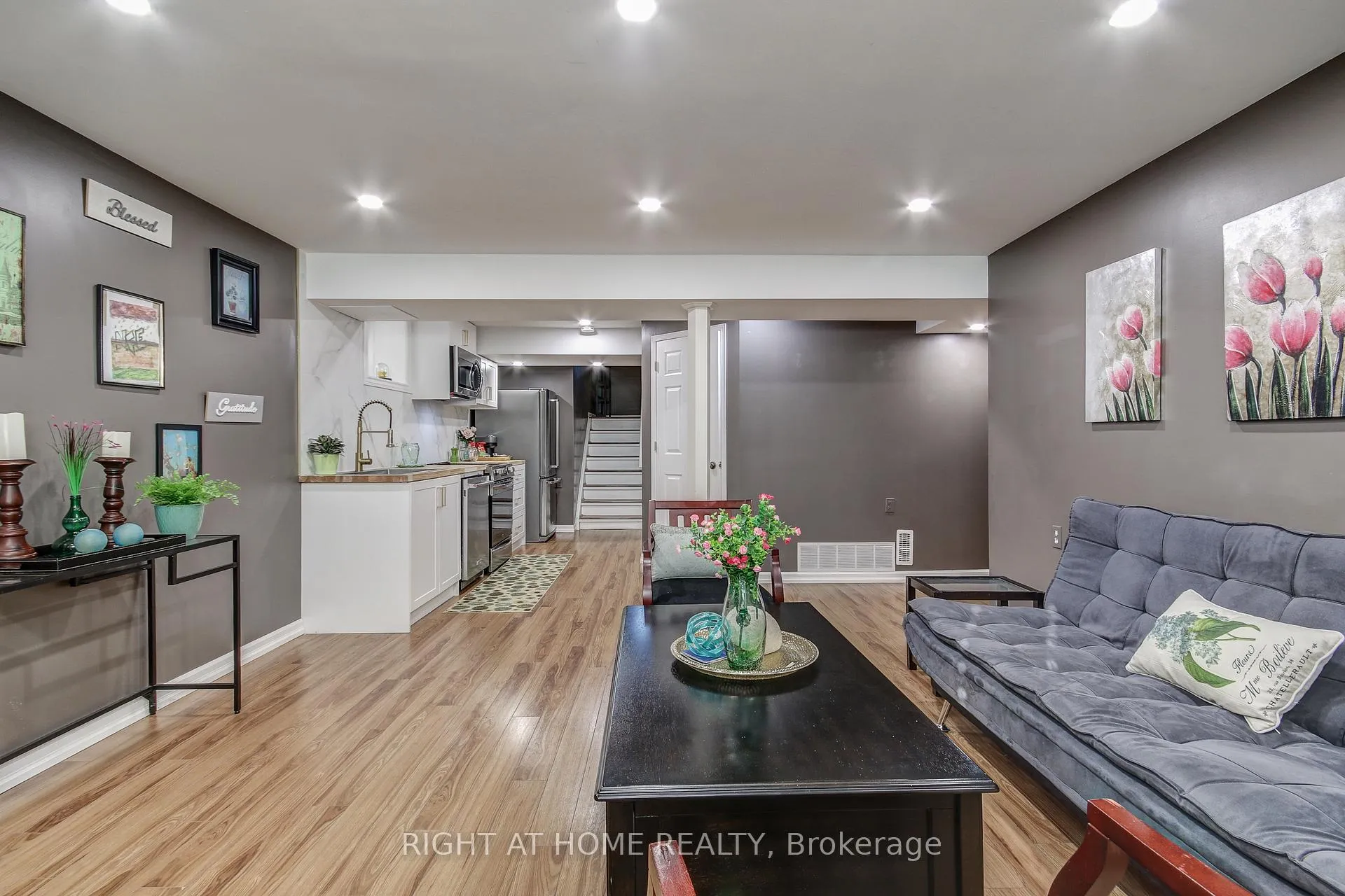 Photo 14 of 714 Yates Drive, Milton, Coates — HOMEH