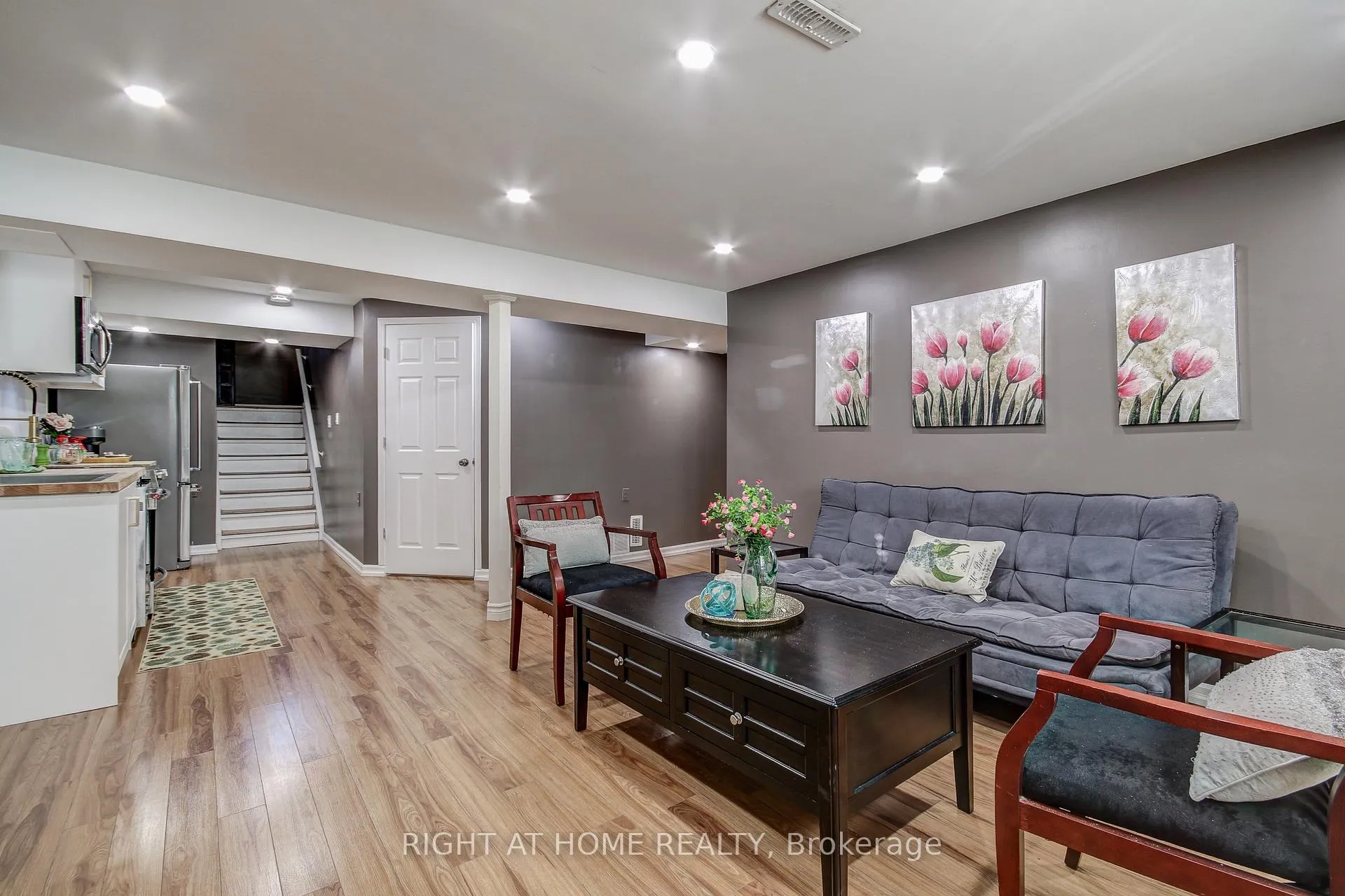 Photo 15 of 714 Yates Drive, Milton, Coates — HOMEH