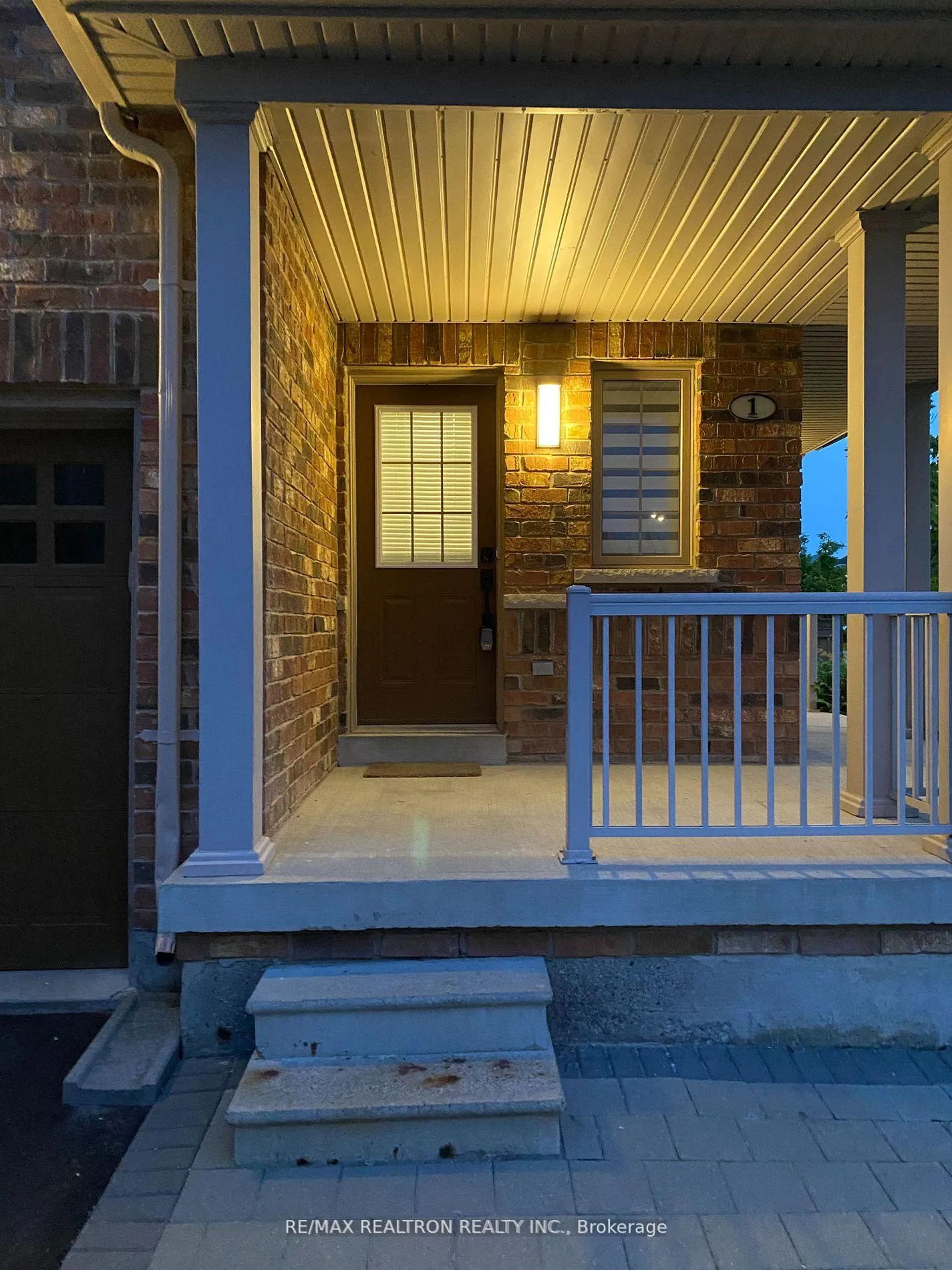 Front of Unit Bsmt, 1 Muscadel Road