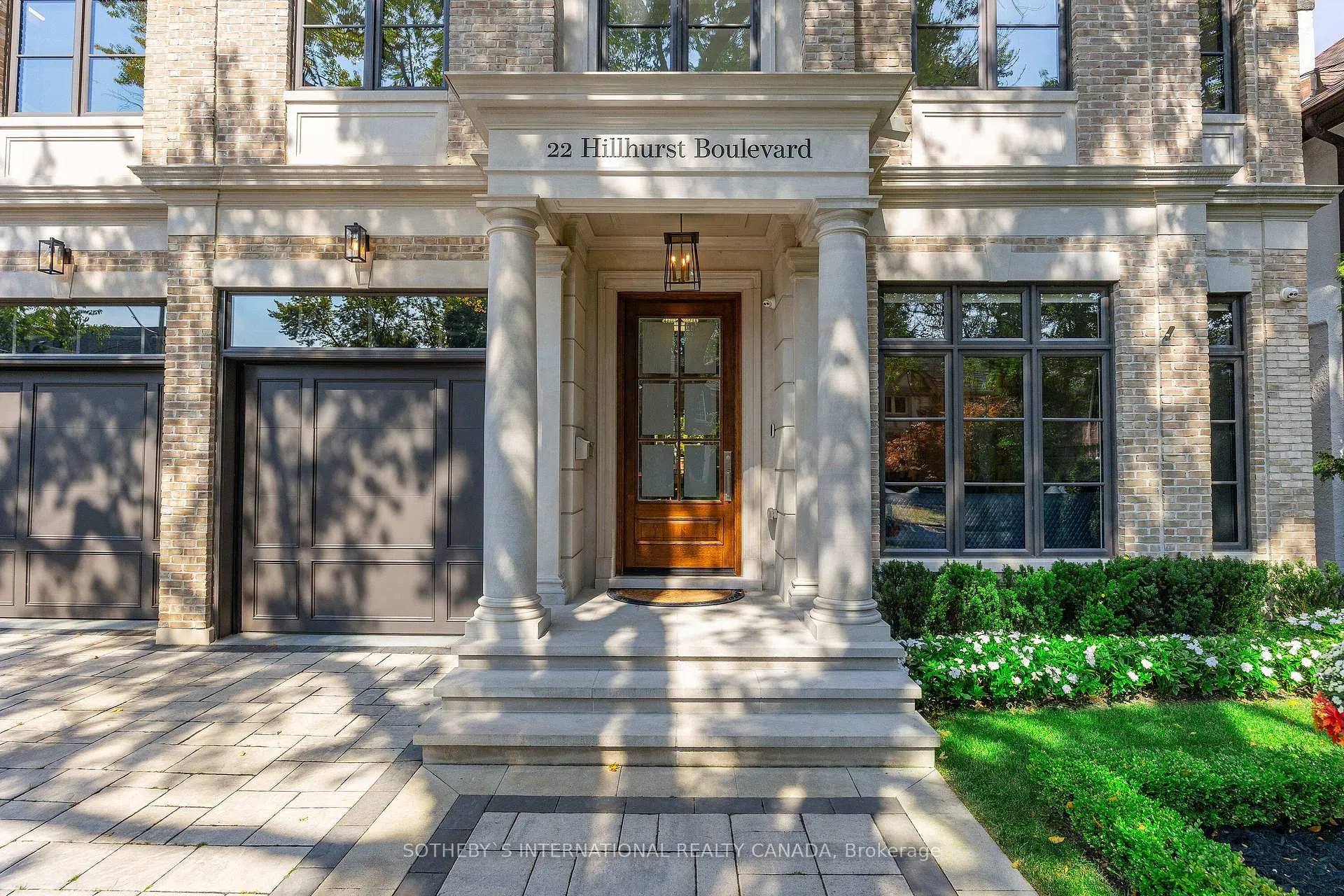 Photo 2 of 22 Hillhurst Boulevard, Toronto, Lawrence Park South — HOMEH