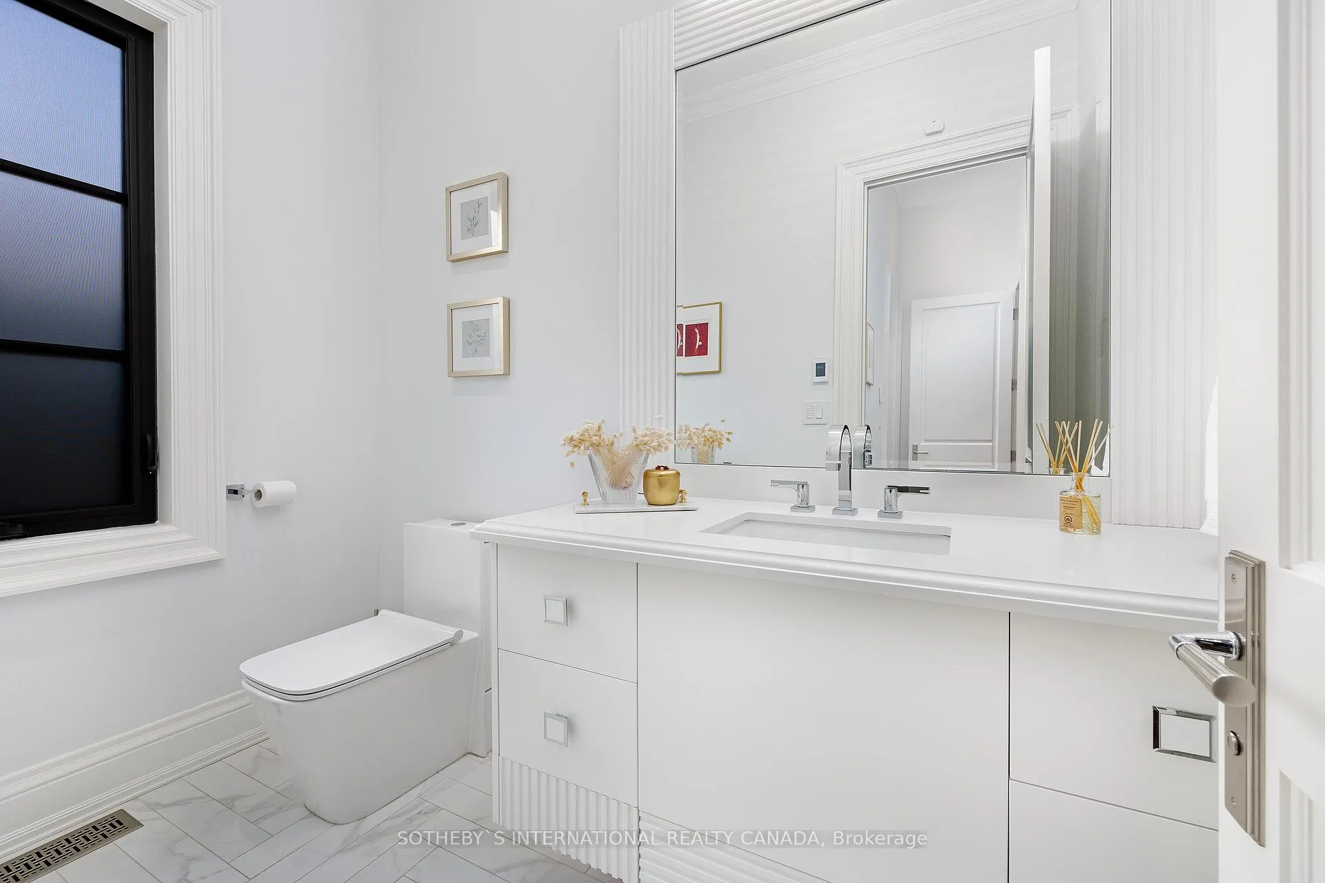 Photo 19 of 22 Hillhurst Boulevard, Toronto, Lawrence Park South — HOMEH