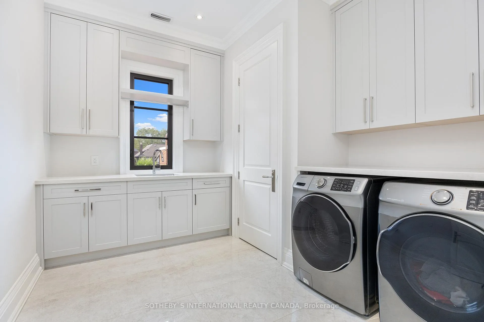 Photo 29 of 22 Hillhurst Boulevard, Toronto, Lawrence Park South — HOMEH