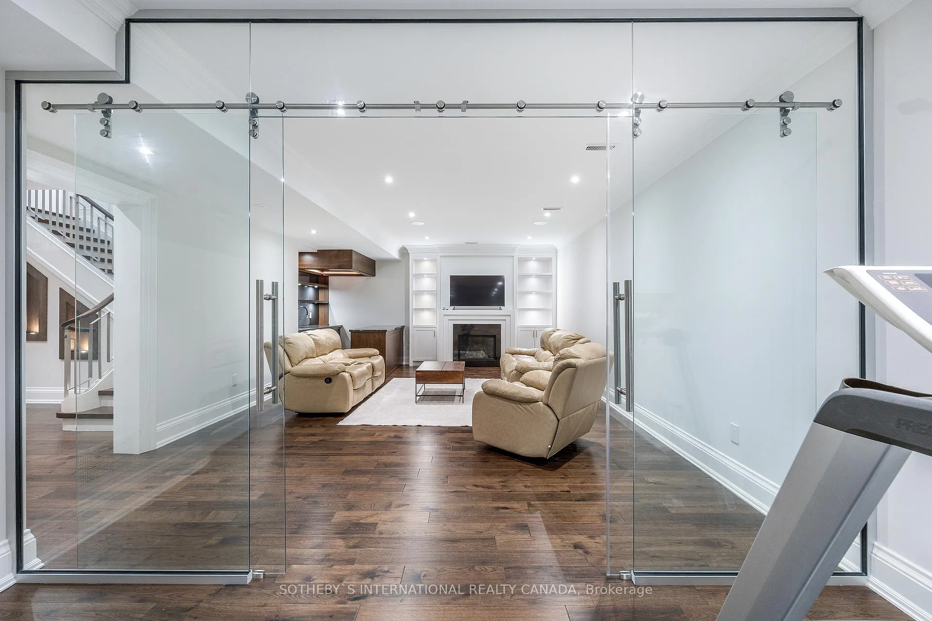 Photo 40 of 22 Hillhurst Boulevard, Toronto, Lawrence Park South — HOMEH