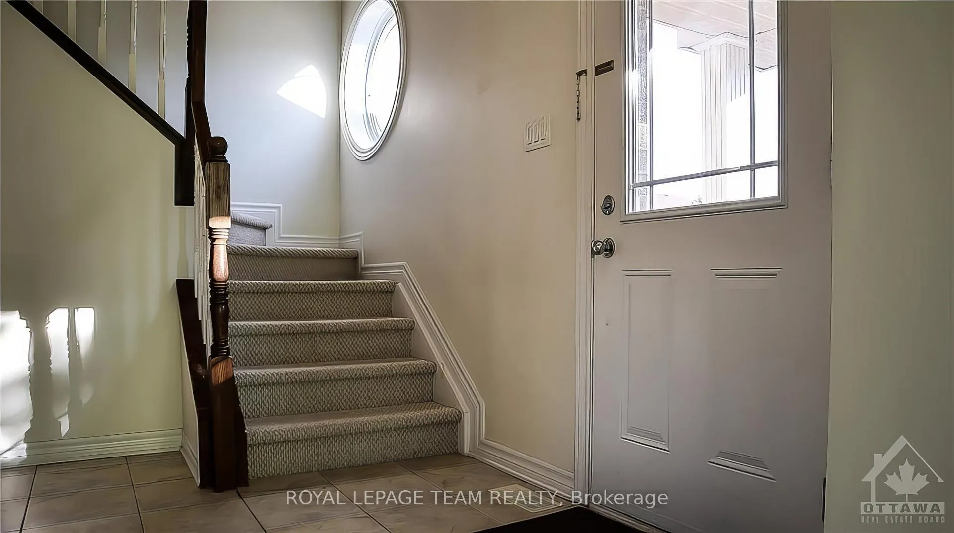 Photo 3 of 271 Serena Way, Ottawa, Barrhaven - Strandherd — HOMEH
