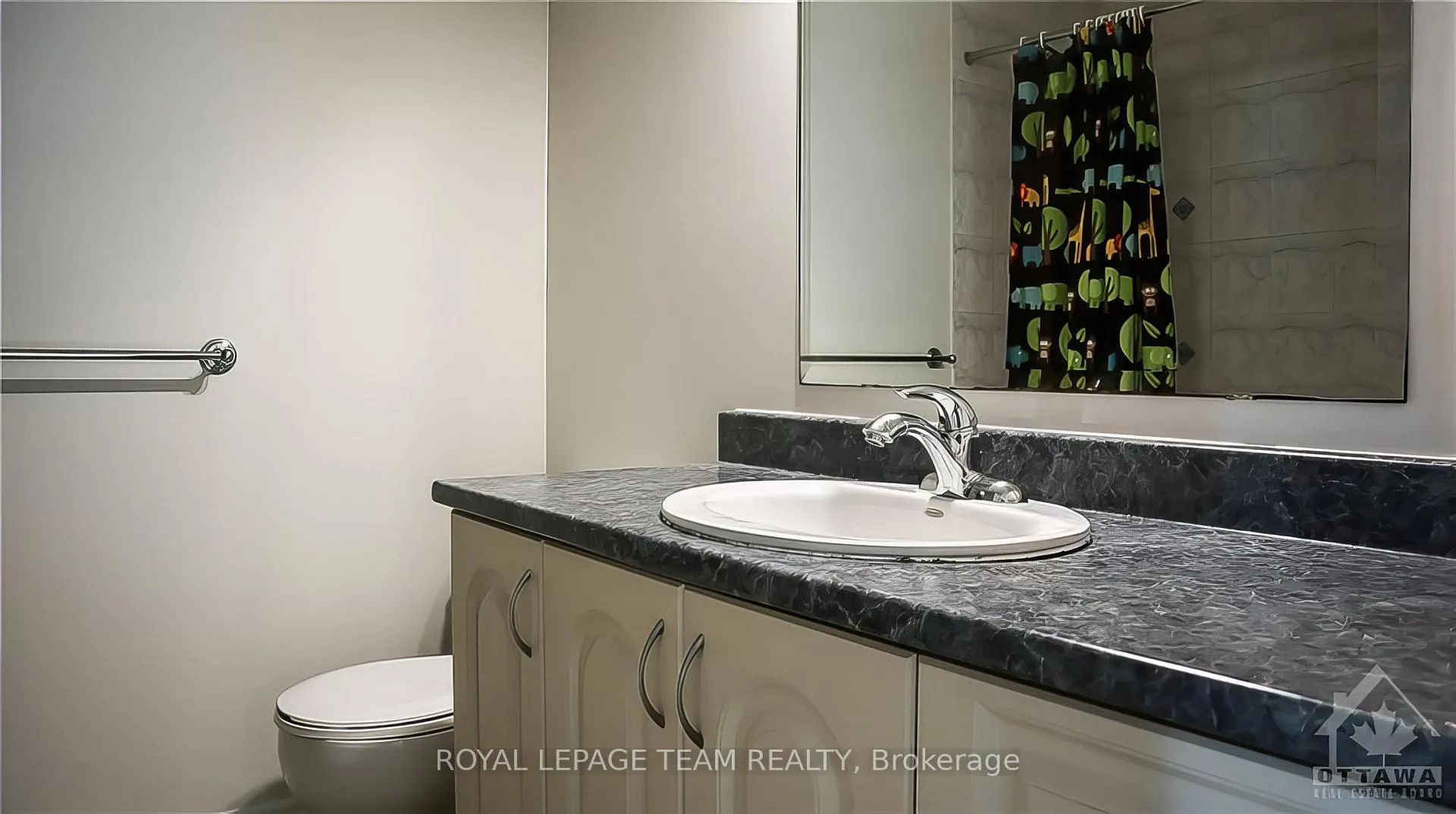 Photo 16 of 271 Serena Way, Ottawa, Barrhaven - Strandherd — HOMEH