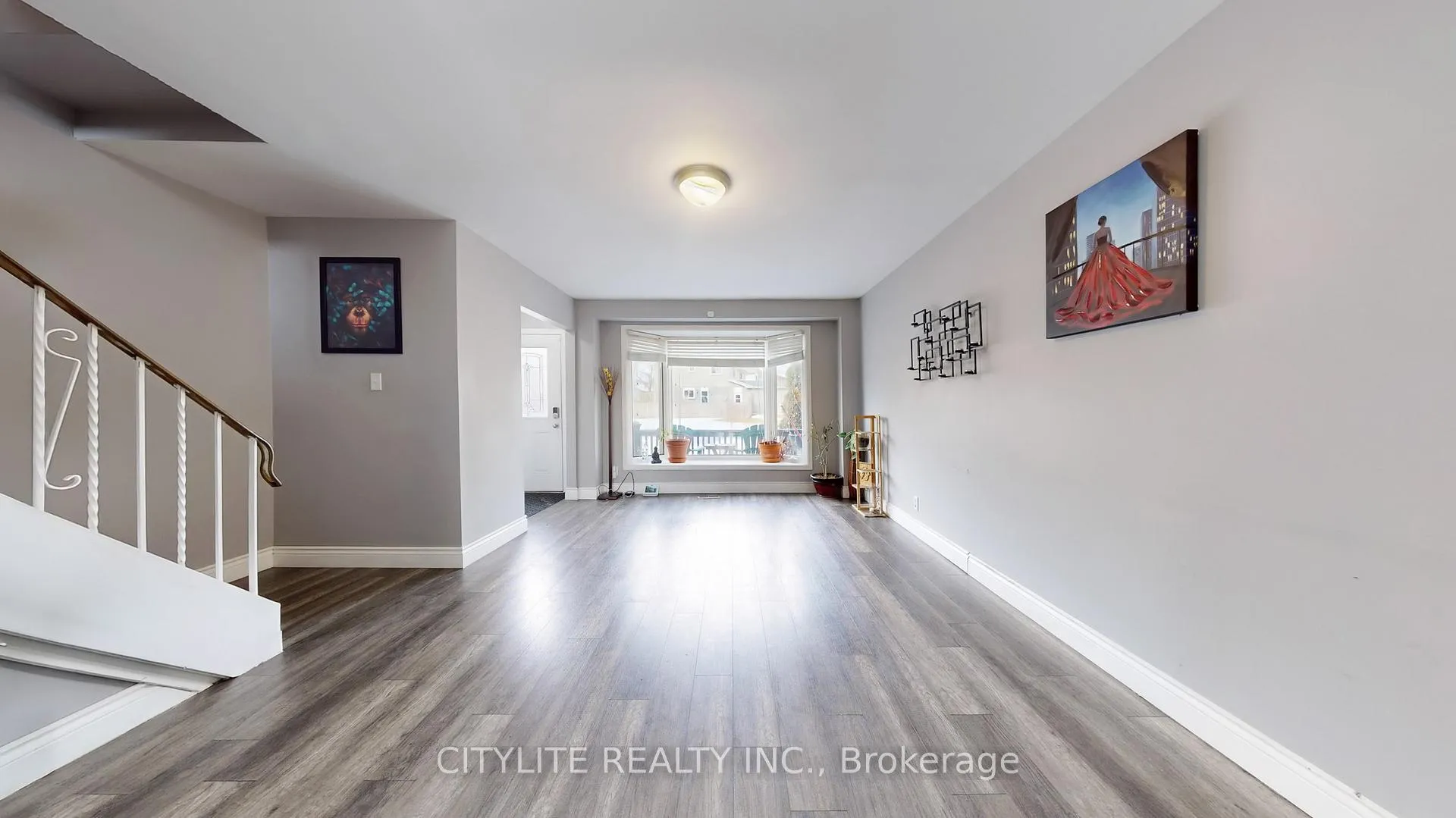 Photo 5 of 556 Lakeview Avenue, Oshawa, Lakeview — HOMEH