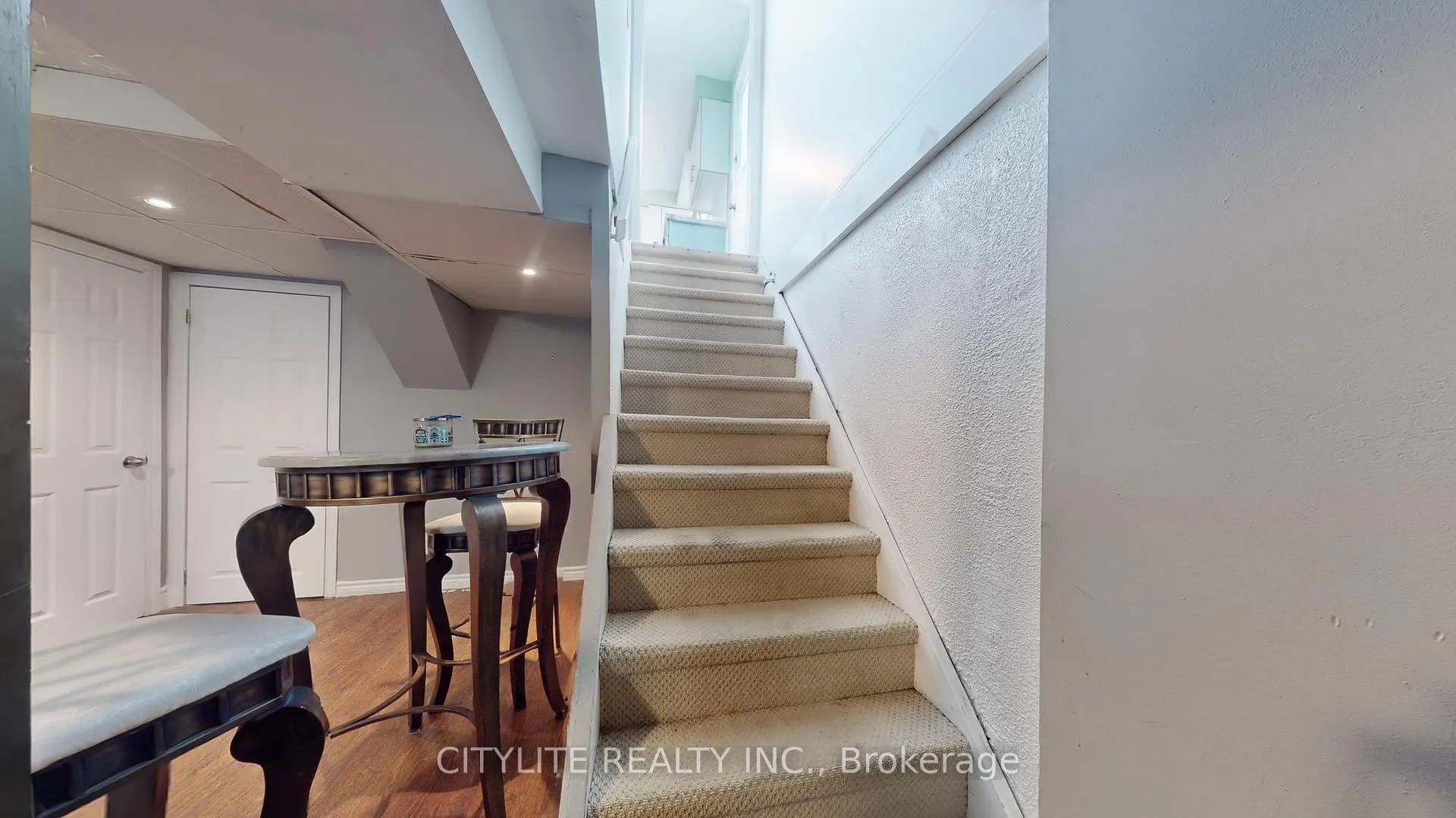 Photo 32 of 556 Lakeview Avenue, Oshawa, Lakeview — HOMEH