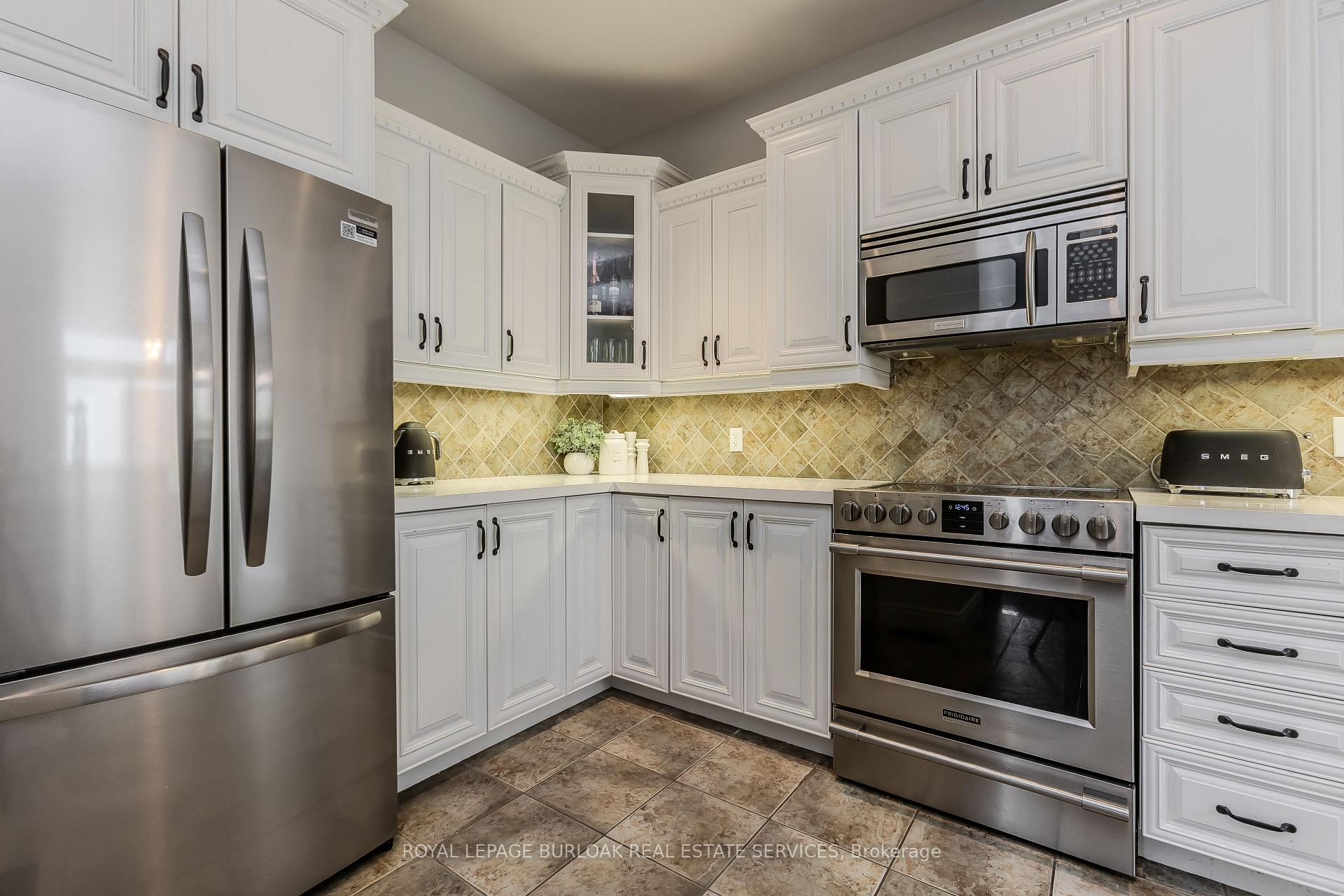 Photo 4 of 2317 Orchard Road, Burlington, Orchard — HOMEH