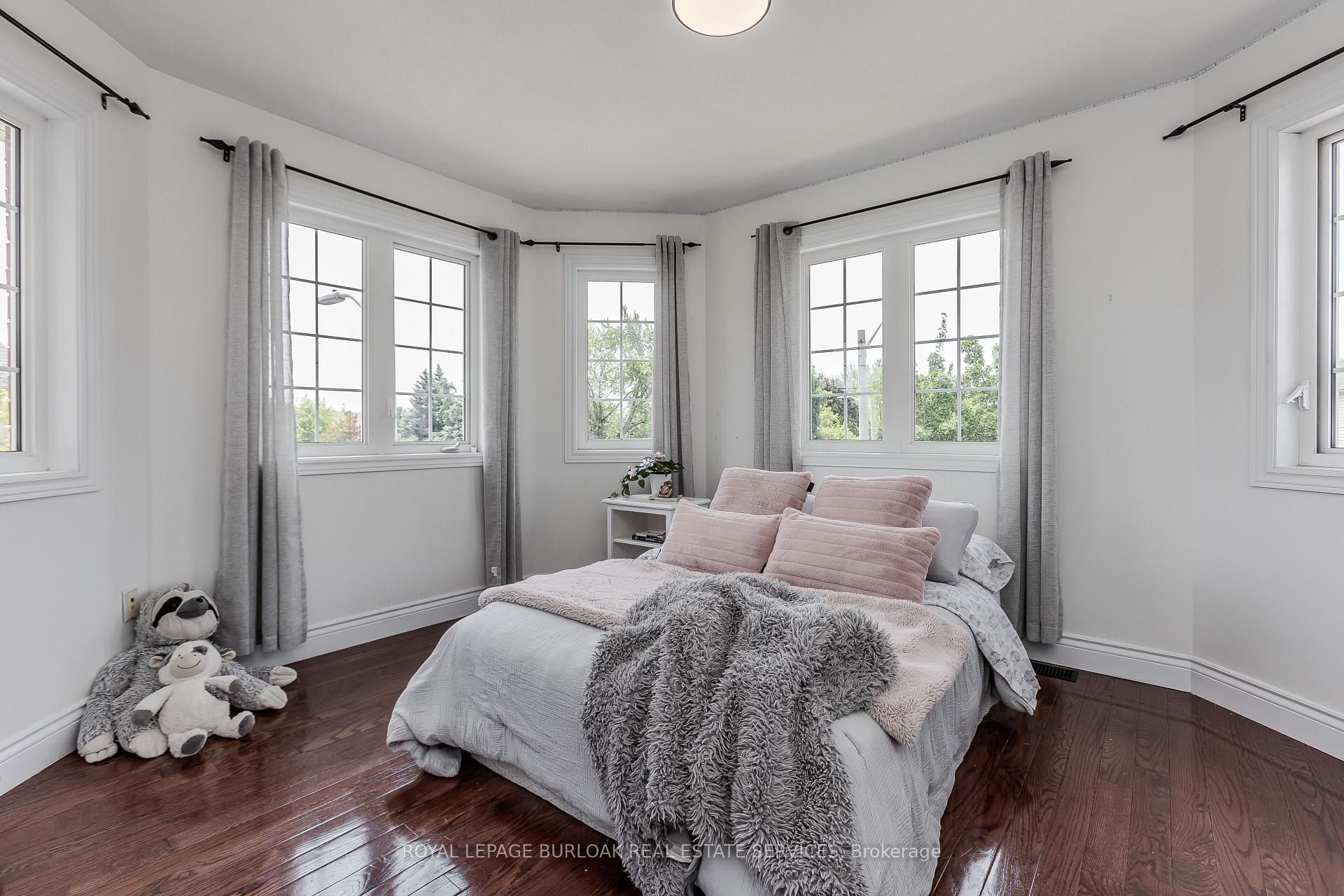 Photo 19 of 2317 Orchard Road, Burlington, Orchard — HOMEH