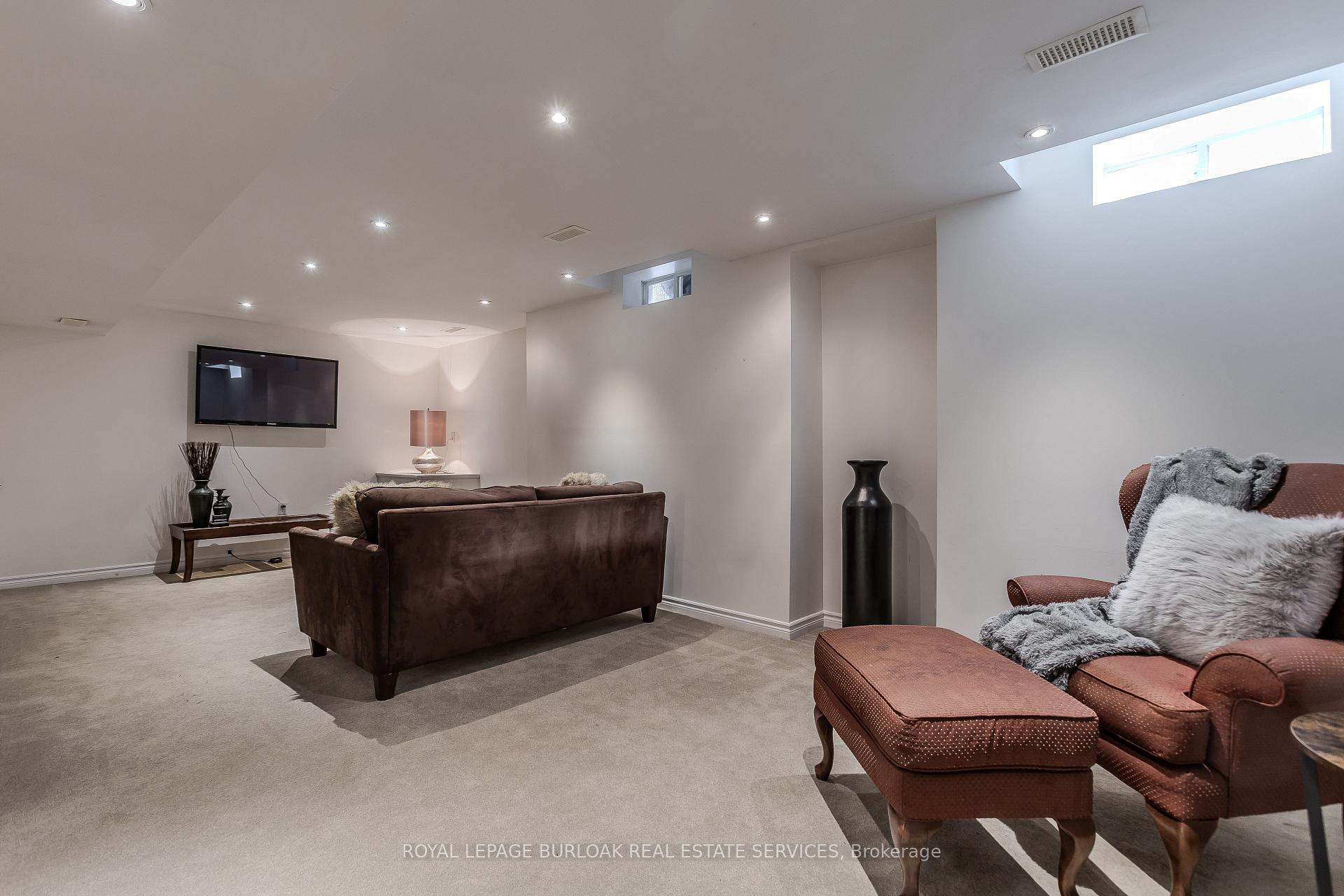 Photo 22 of 2317 Orchard Road, Burlington, Orchard — HOMEH