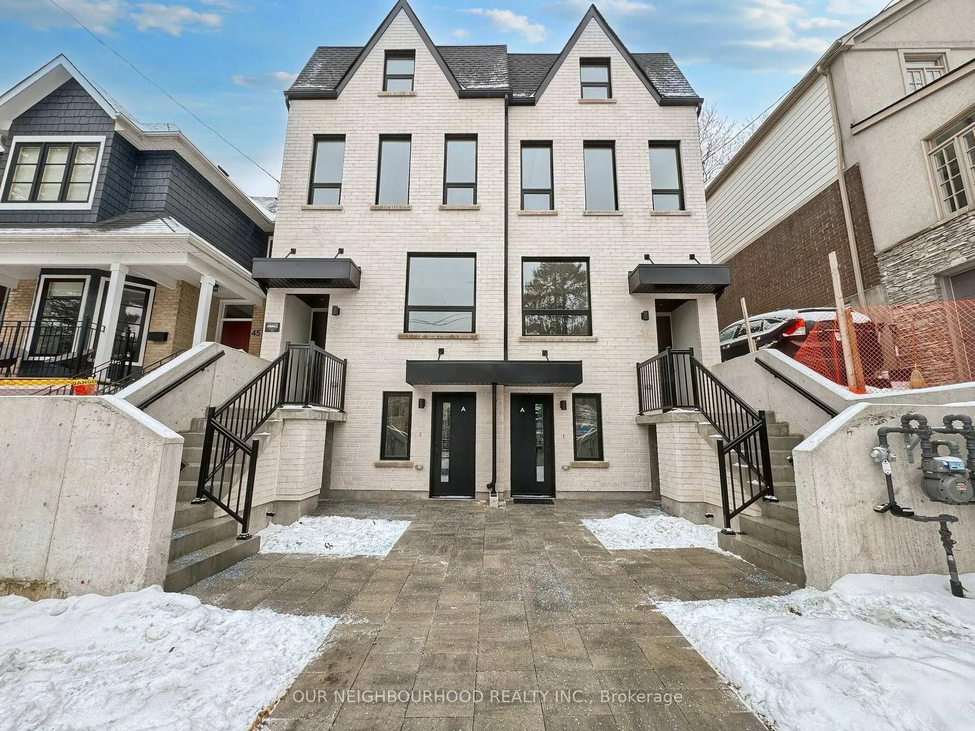 Front of Unit C, 49 Morningside Avenue