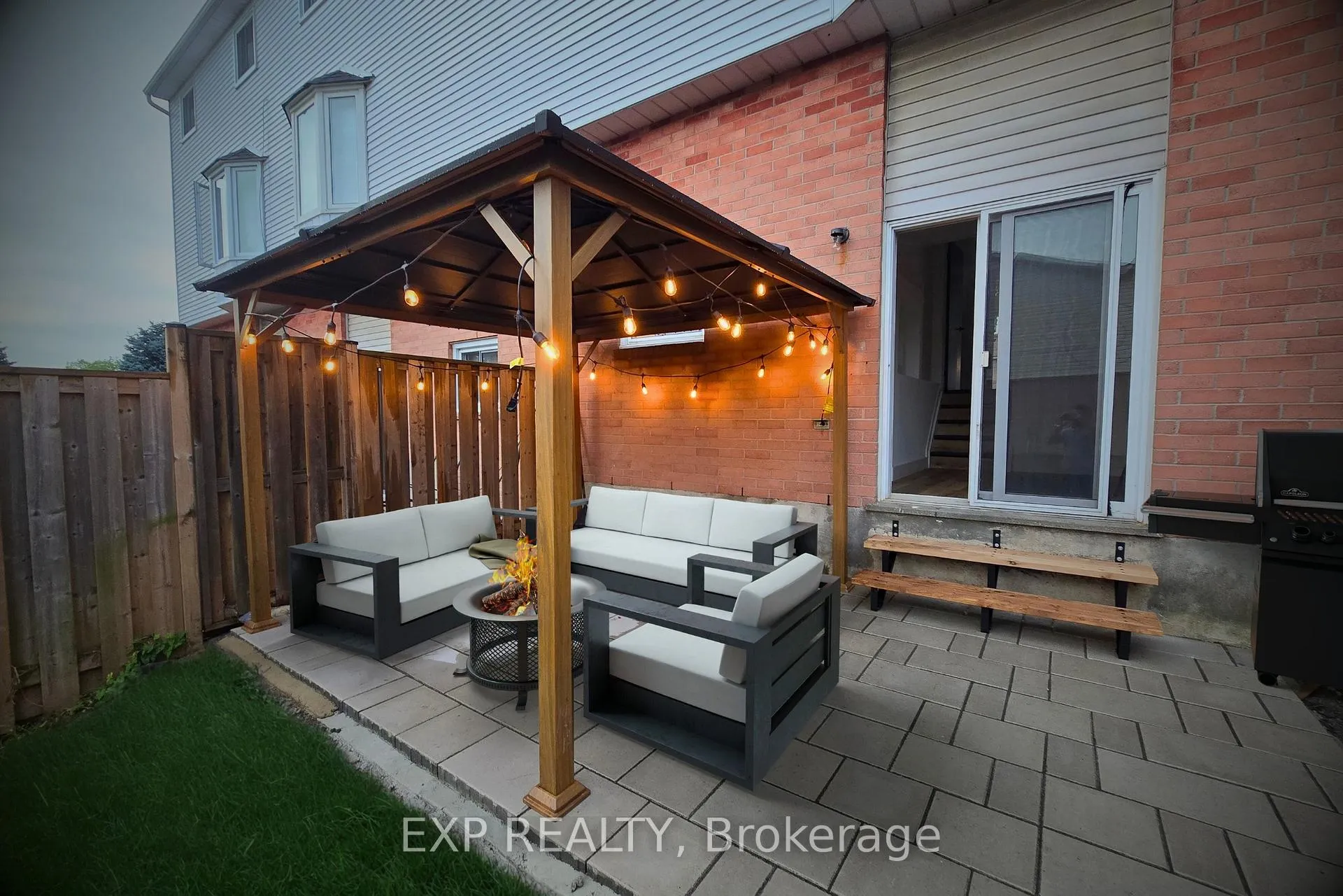 Photo 8 of Unit 10, 1255 Upper Gage Avenue, Hamilton, Quinndale — HOMEH
