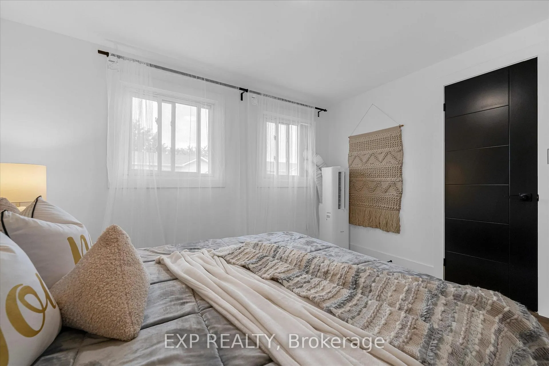 Photo 11 of Unit 10, 1255 Upper Gage Avenue, Hamilton, Quinndale — HOMEH