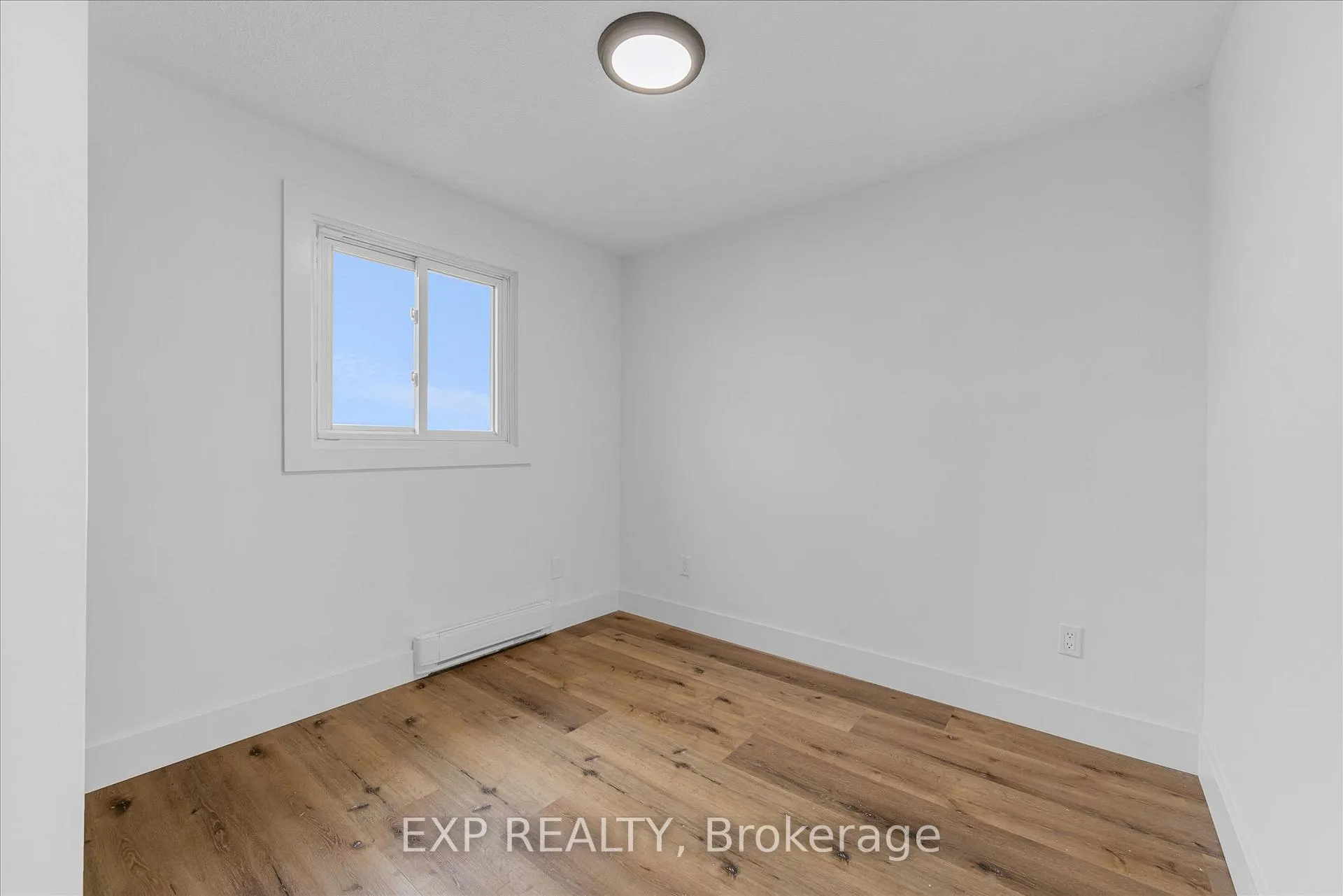Photo 15 of Unit 10, 1255 Upper Gage Avenue, Hamilton, Quinndale — HOMEH
