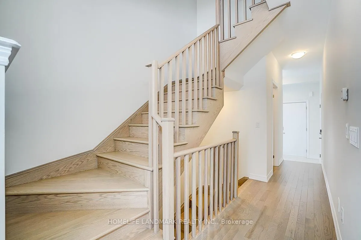 Photo 14 of 22 Freeman Williams Street, Markham, Angus Glen — HOMEH