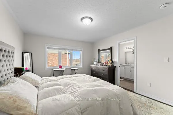 Photo 17 of 29 Morra Avenue, Caledon, Bolton East — HOMEH