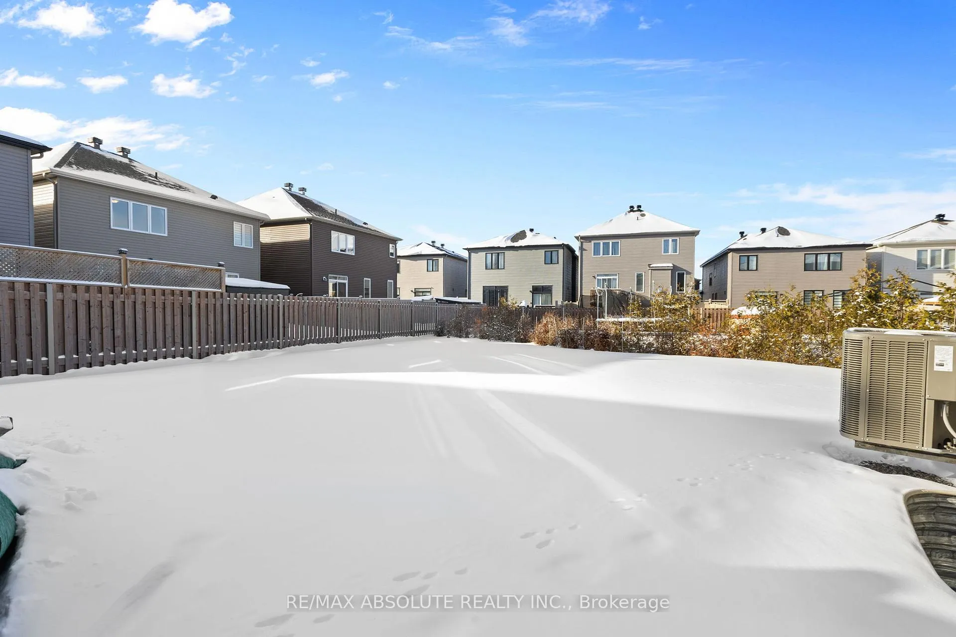Photo 34 of 80 Natare Place, Ottawa, Kanata - Kanata Lakes/Heritage Hills — HOMEH