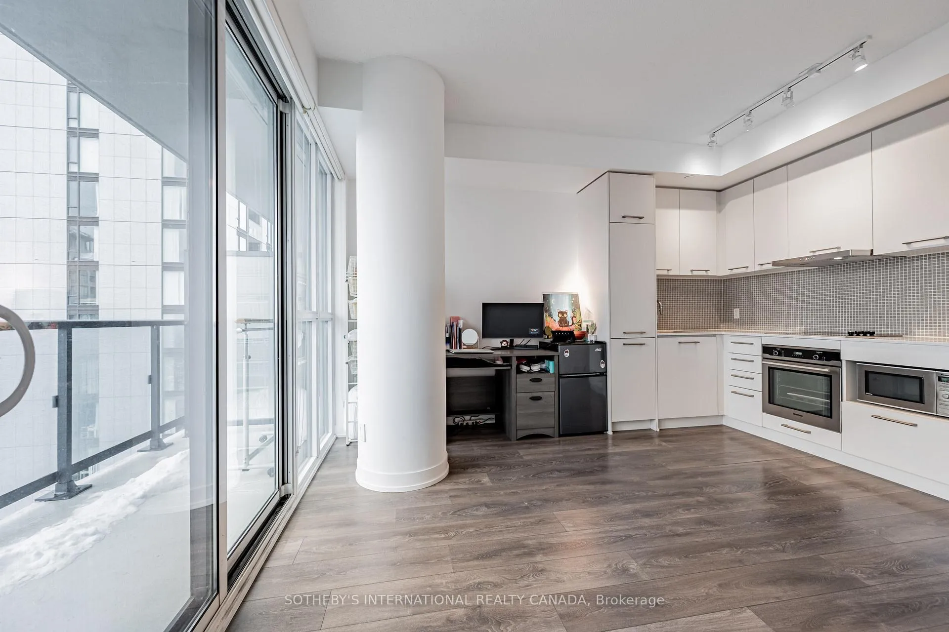 Photo 6 of Unit 4308, 87 Peter Street, Toronto, Waterfront Communities — HOMEH