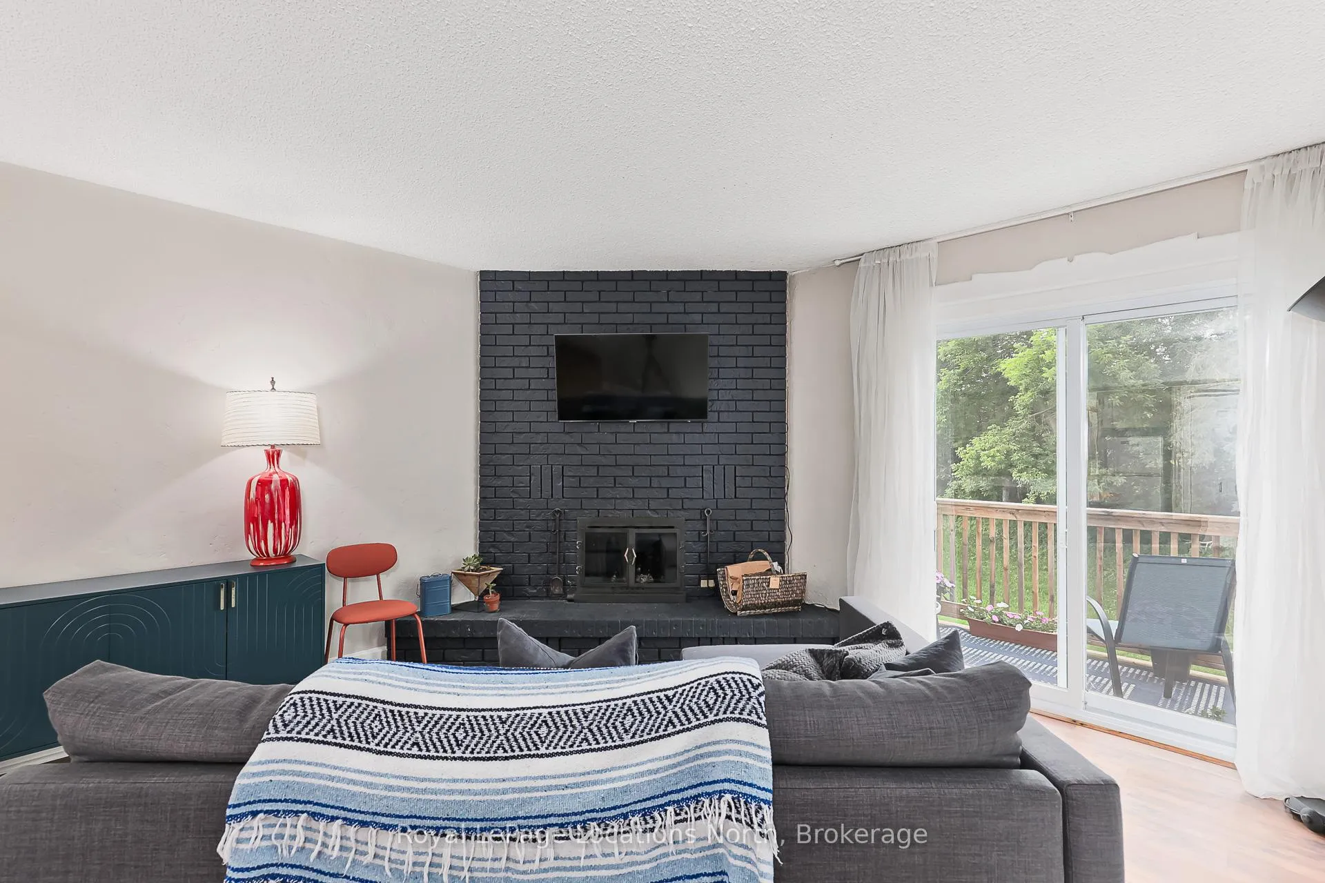 Photo 11 of Unit Unit 18, 209472 26 Highway, Blue Mountains — HOMEH
