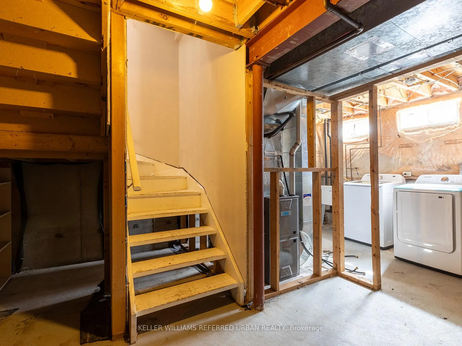 Photo 33 of 10 Coleman Drive, Barrie, Edgehill Drive — HOMEH