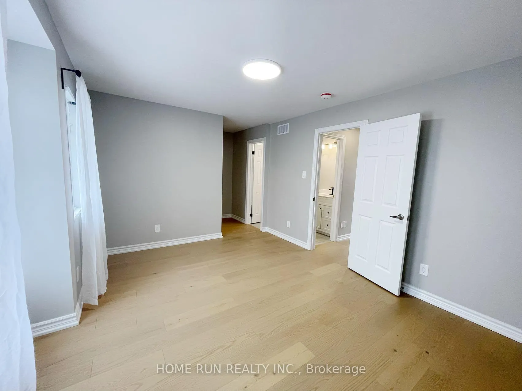 Photo 11 of 63 Banchory Crescent, Ottawa, Kanata - Morgan's Grant/South March — HOMEH