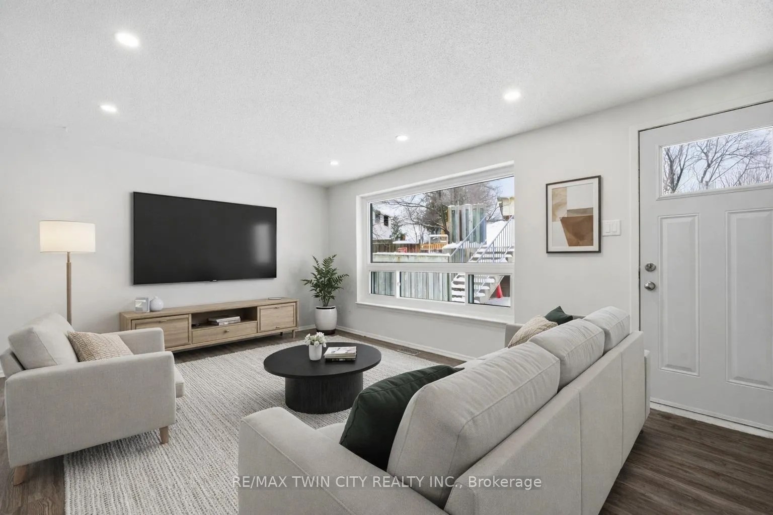 Photo 13 of Unit 9, 280 Thaler Avenue, Kitchener — HOMEH
