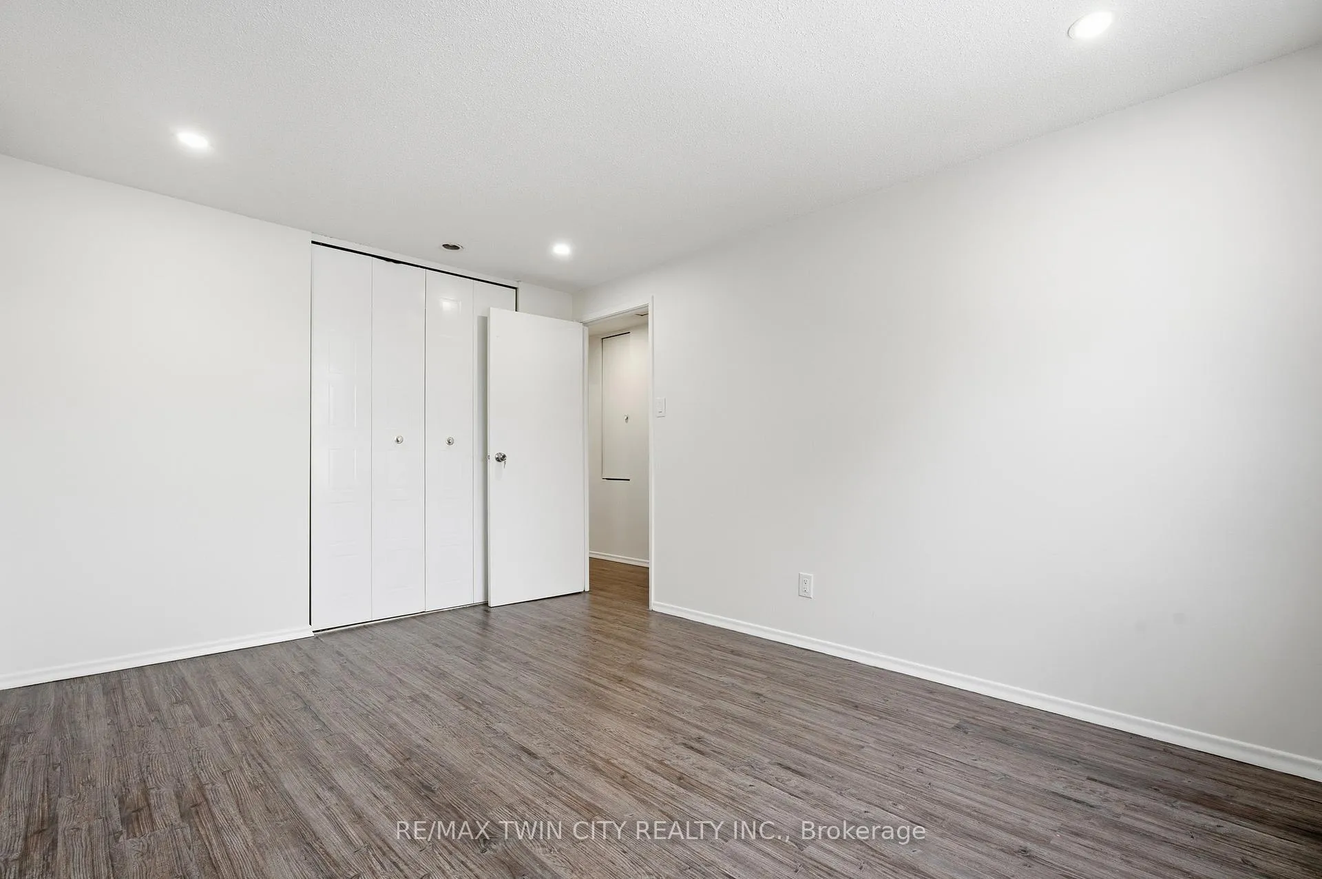 Photo 20 of Unit 9, 280 Thaler Avenue, Kitchener — HOMEH