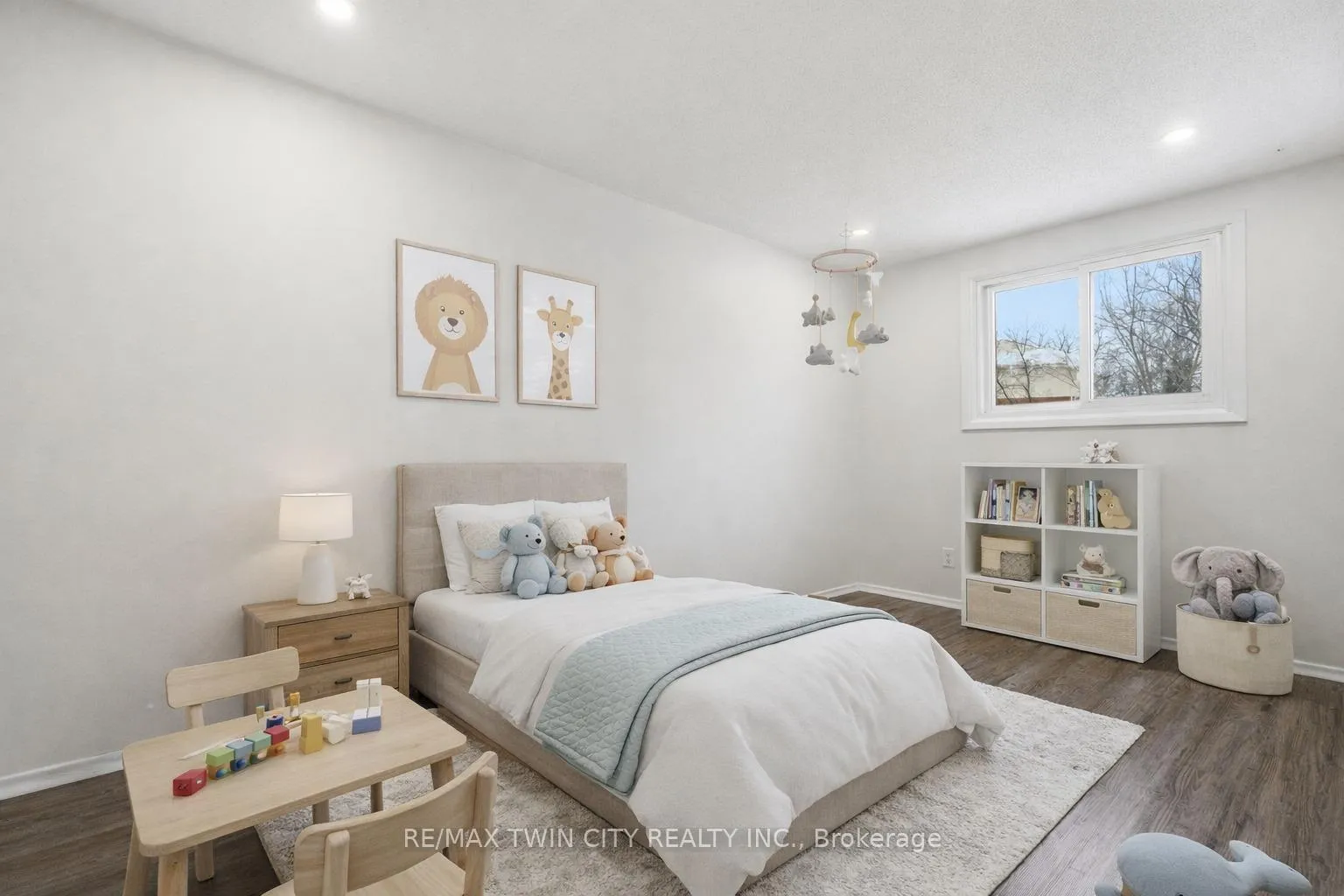 Photo 22 of Unit 9, 280 Thaler Avenue, Kitchener — HOMEH