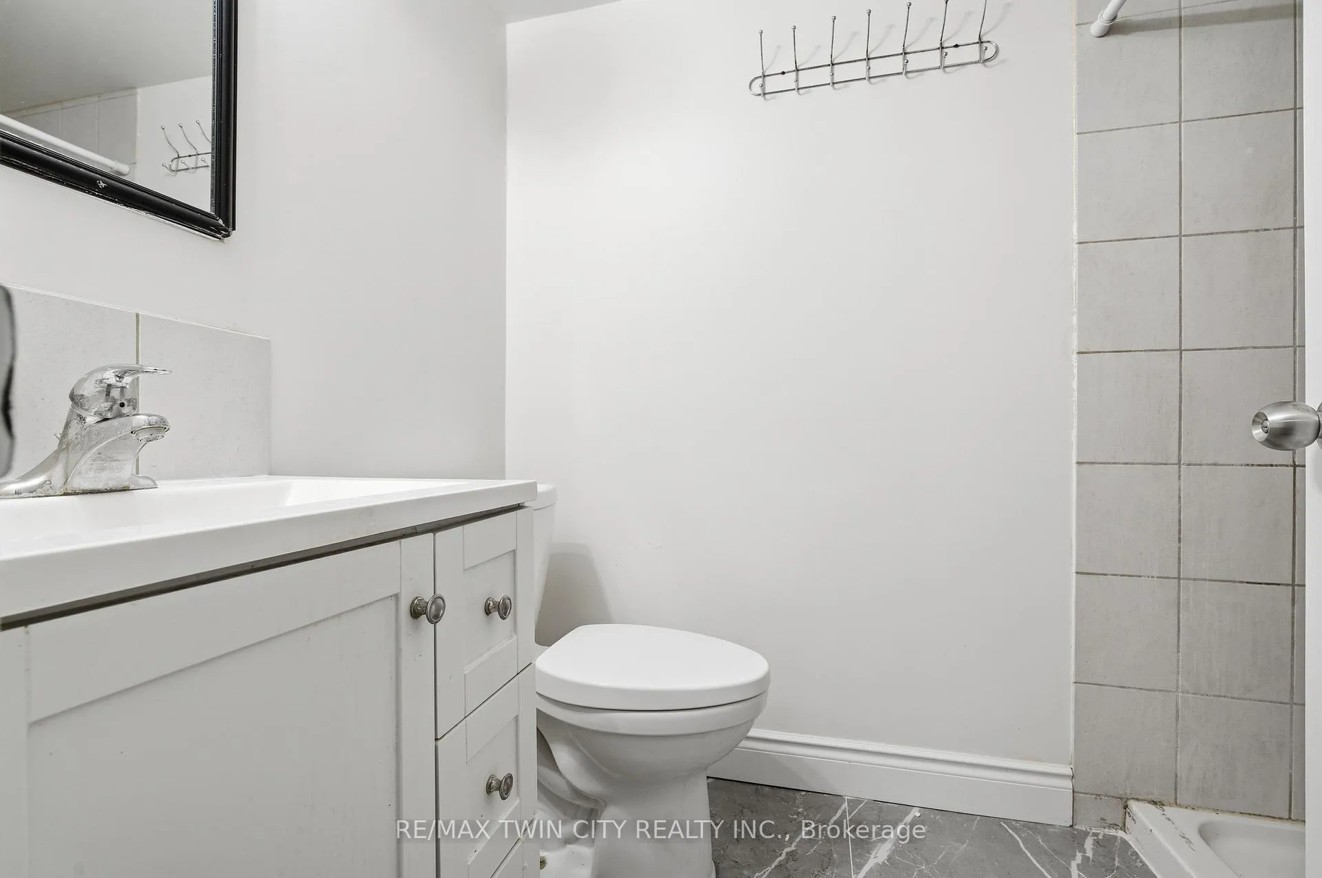 Photo 33 of Unit 9, 280 Thaler Avenue, Kitchener — HOMEH