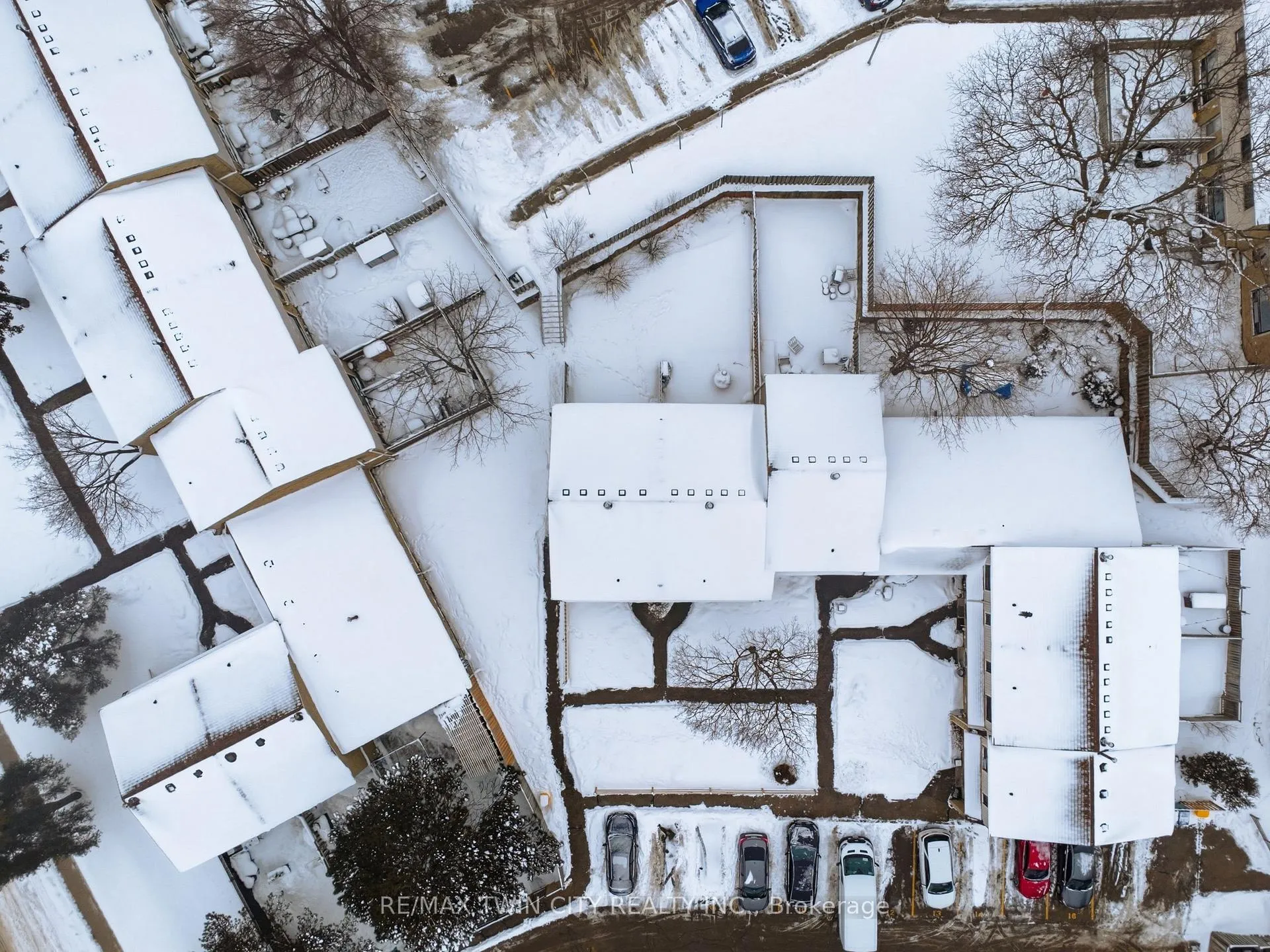 Photo 43 of Unit 9, 280 Thaler Avenue, Kitchener — HOMEH