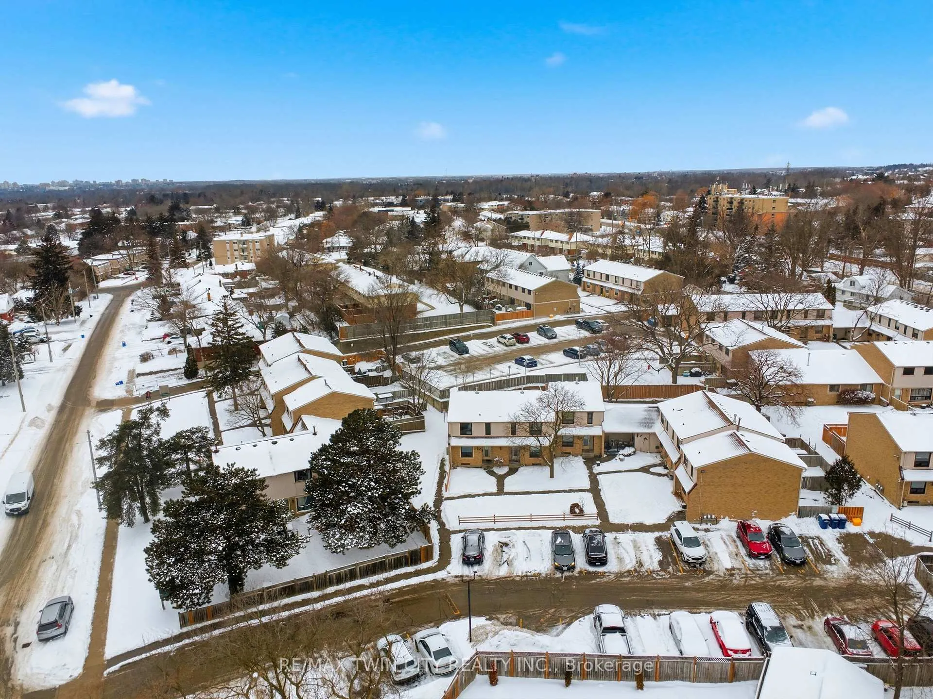Photo 45 of Unit 9, 280 Thaler Avenue, Kitchener — HOMEH