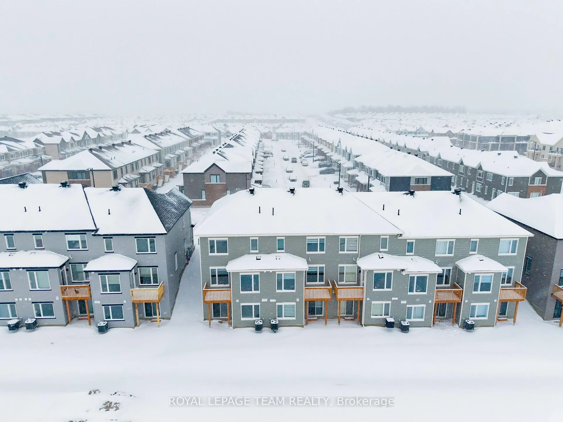 Photo 3 of 819 Andesite Terrace, Ottawa, Barrhaven - Half Moon Bay — HOMEH