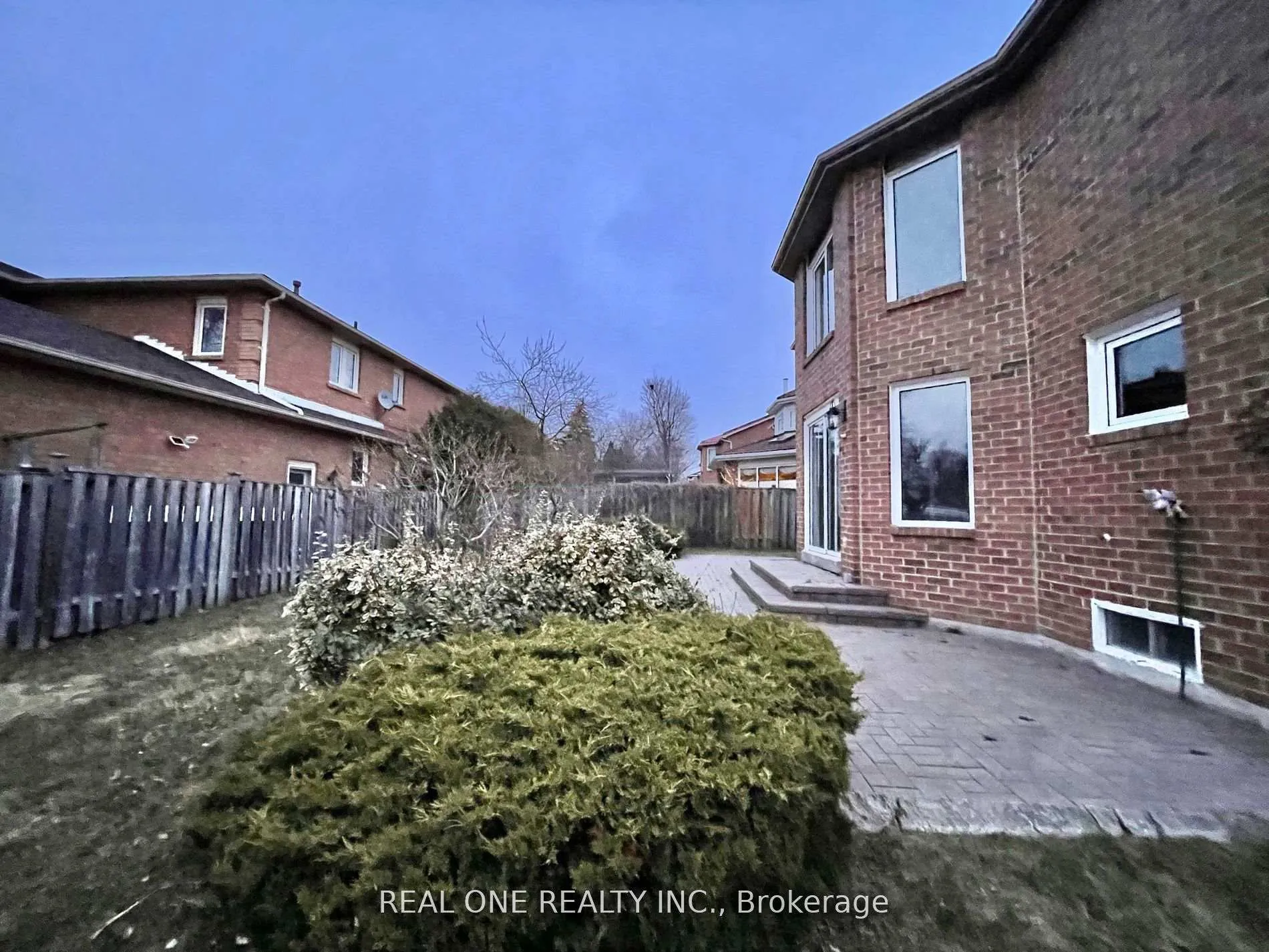 Photo 32 of 2 Heathmore Court, Markham, Unionville — HOMEH